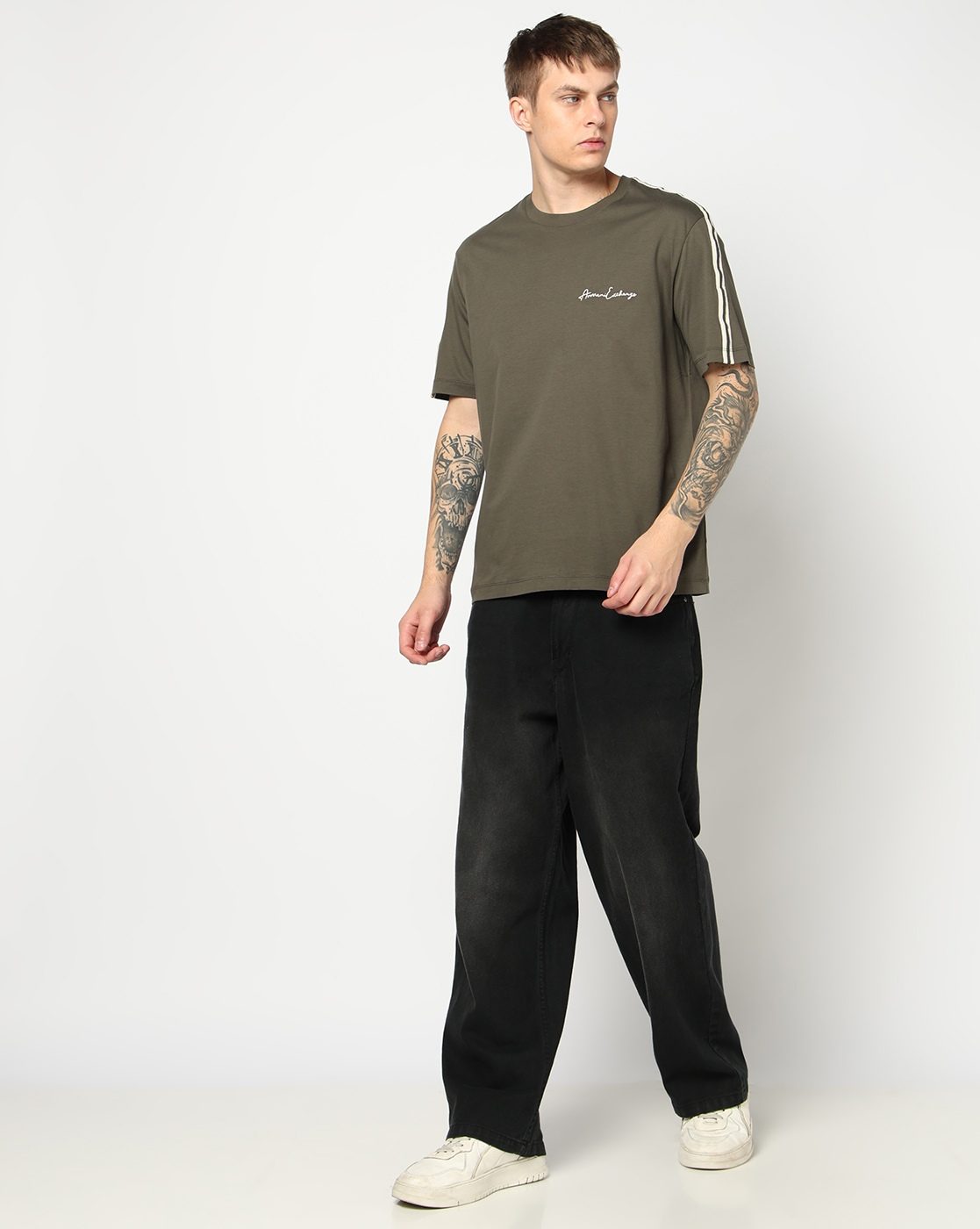 Signature Regular Fit T-SHIRT