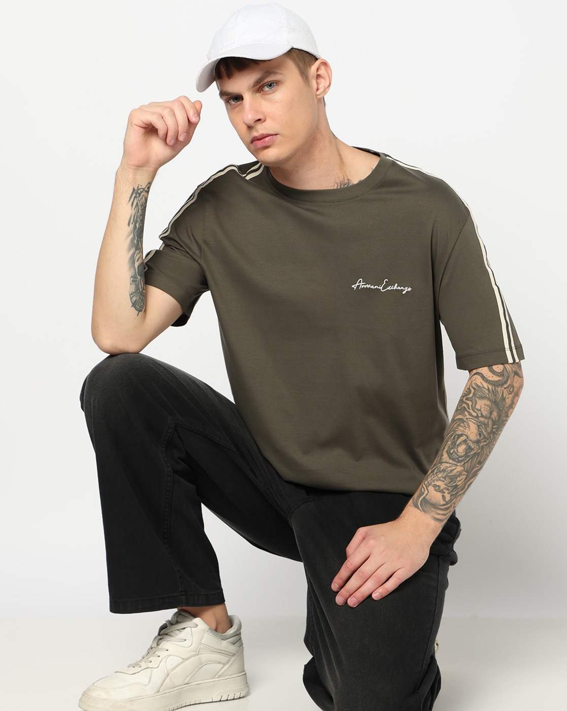 Signature Regular Fit T-SHIRT