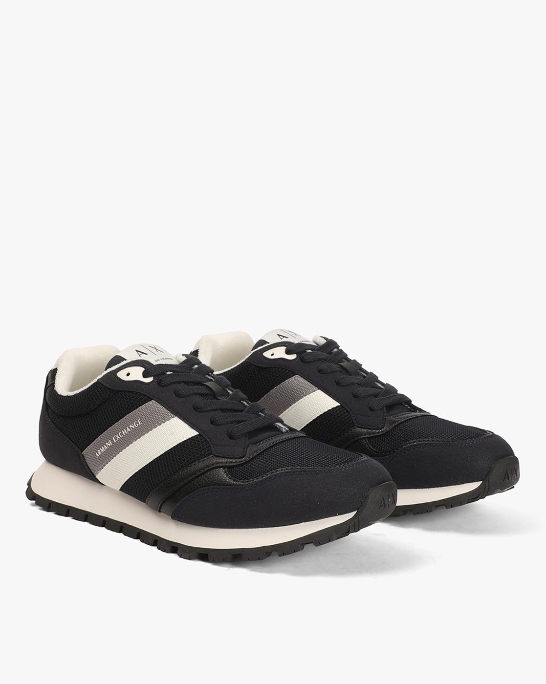 Drop Logo Tape Shoes