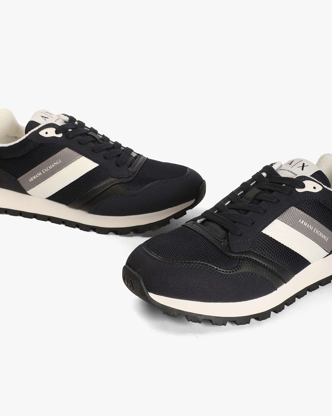 Drop Logo Tape Shoes
