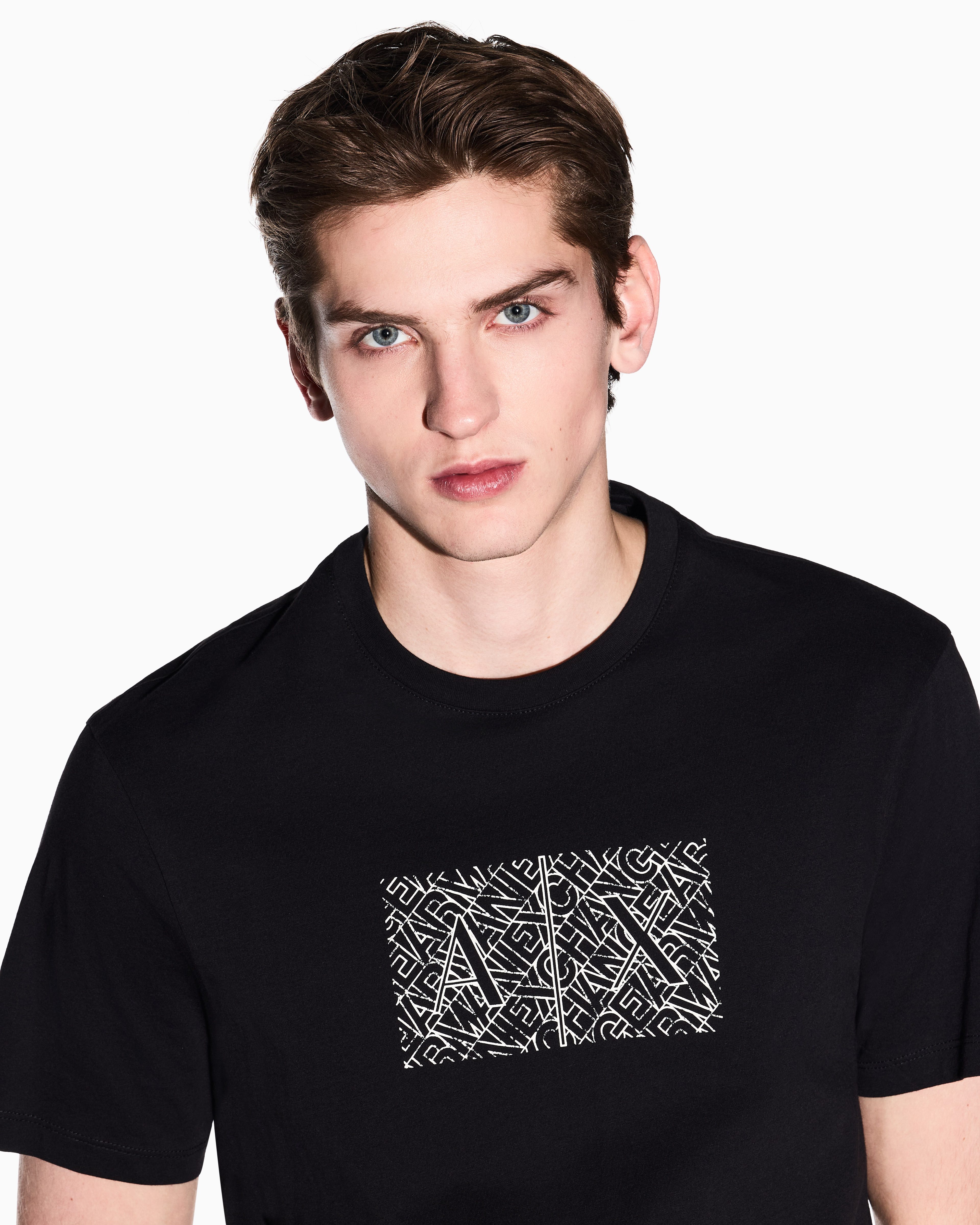 Logomania Slim Fit T-SHIRT