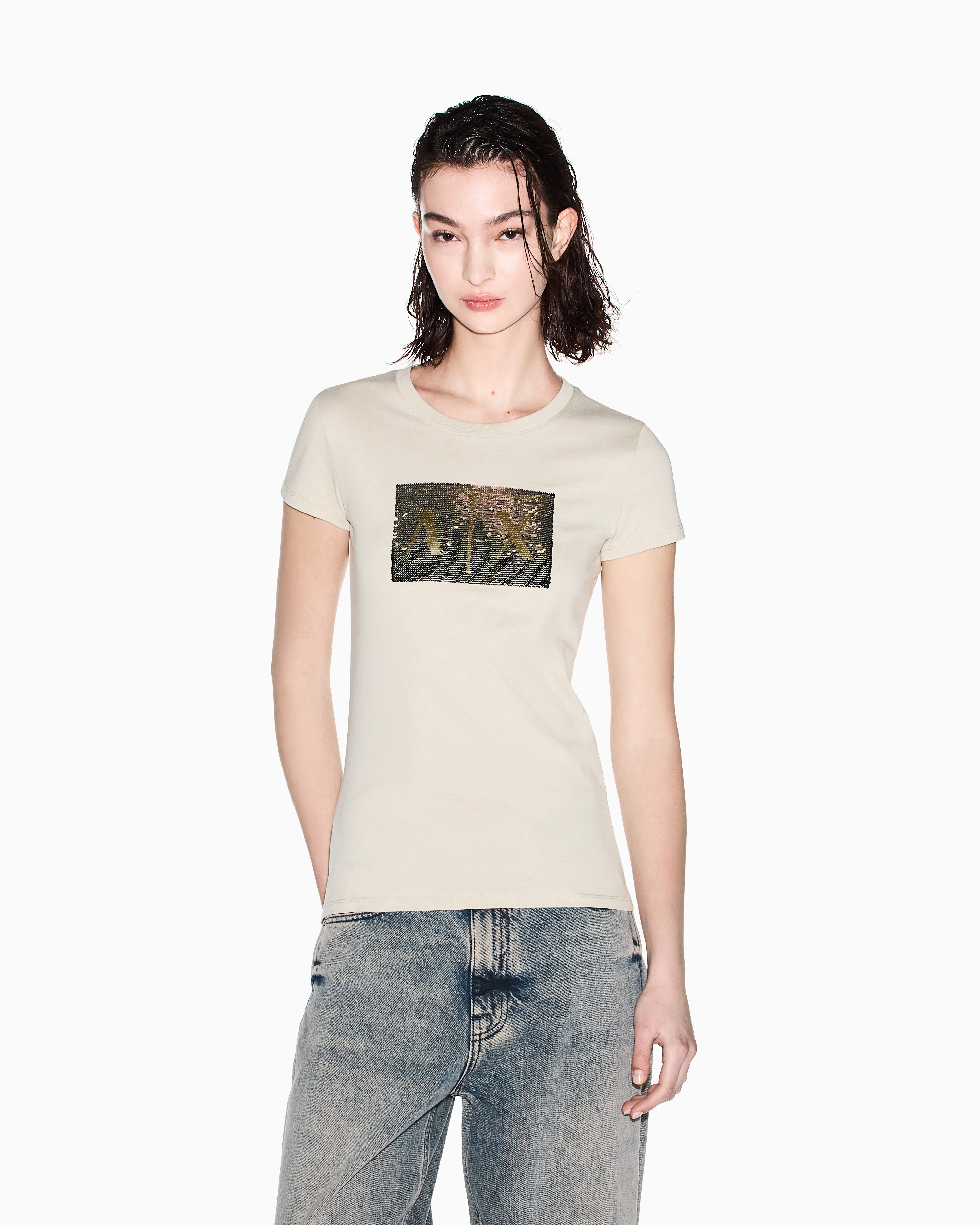Basics Slim Fit T-SHIRT