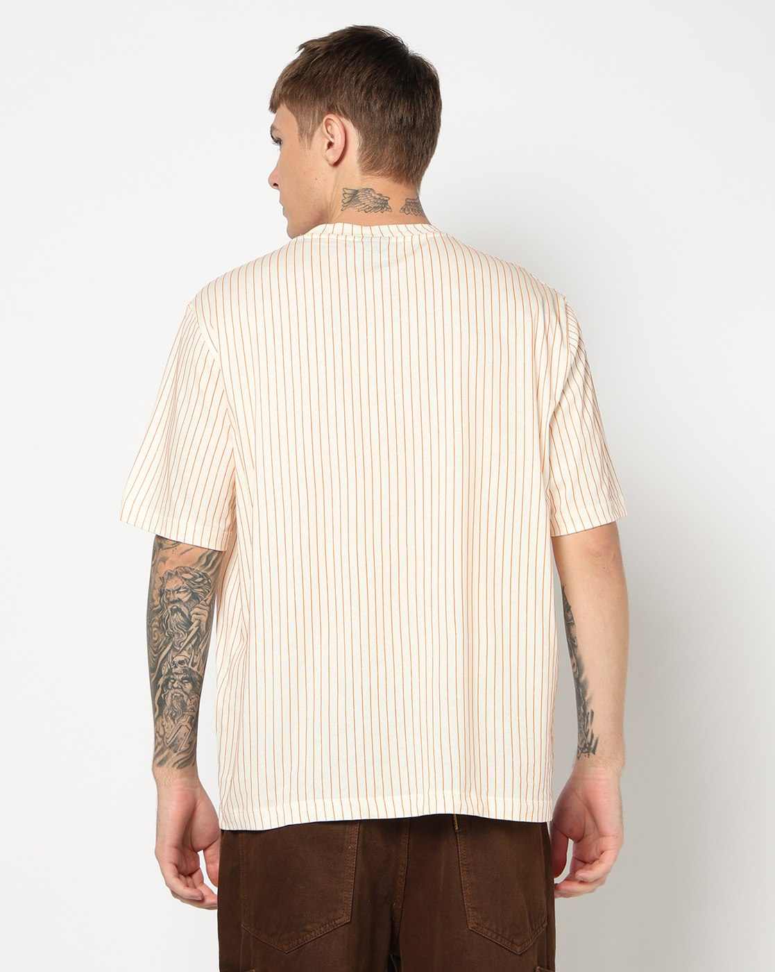 Seasonal Logo Regular + Fit T-SHIRT