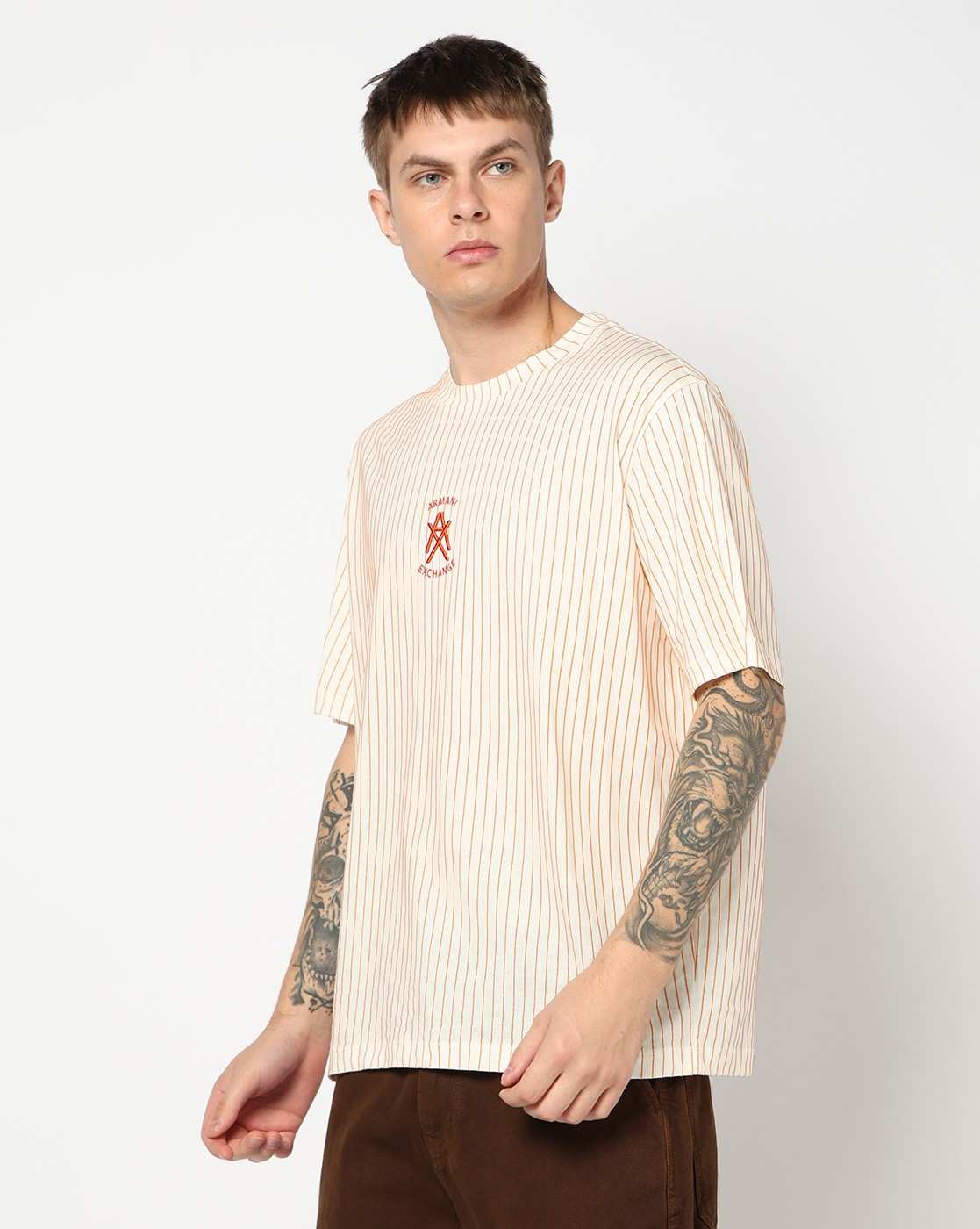 Seasonal Logo Regular + Fit T-SHIRT