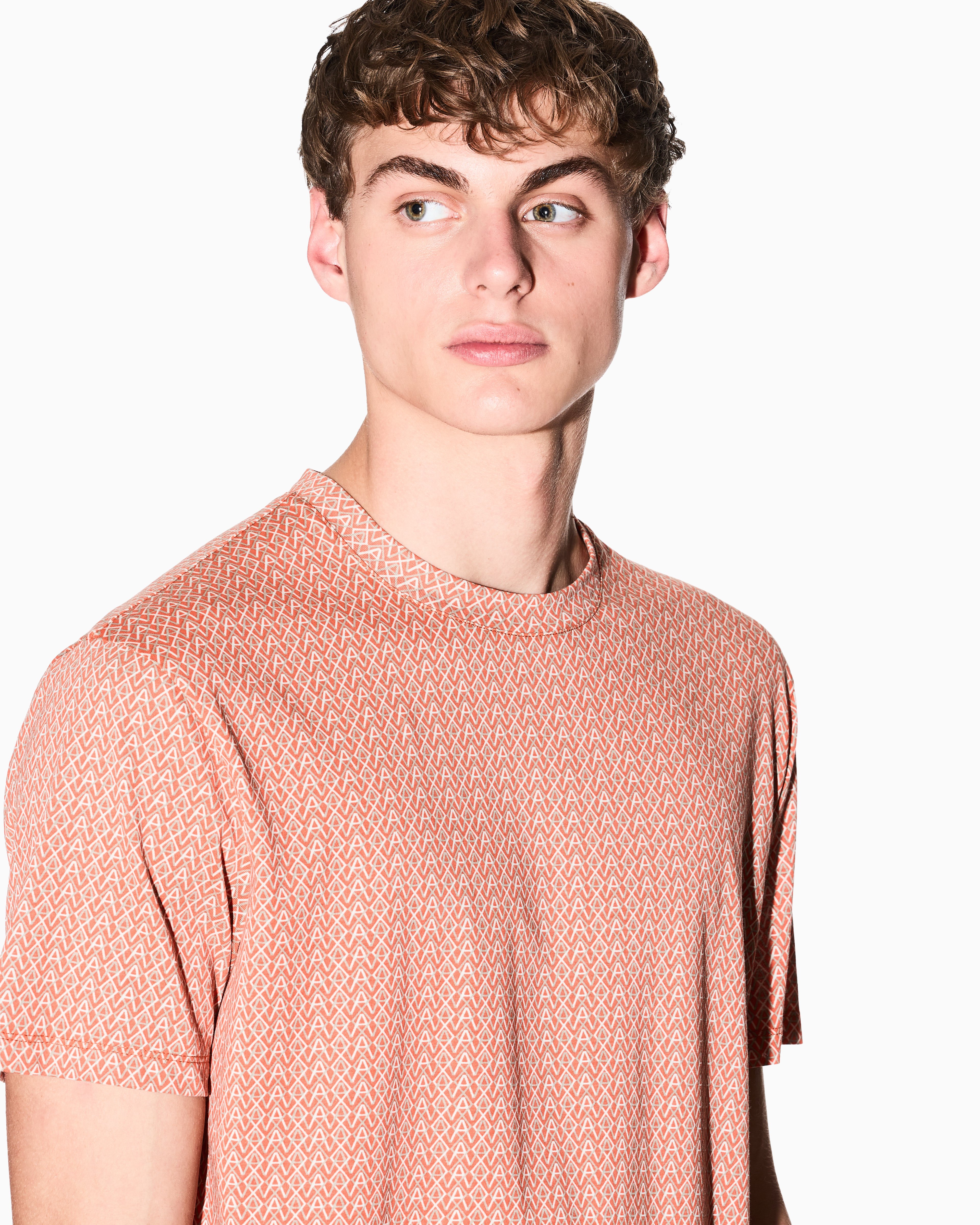 Allover Logo Regular Fit T-SHIRT