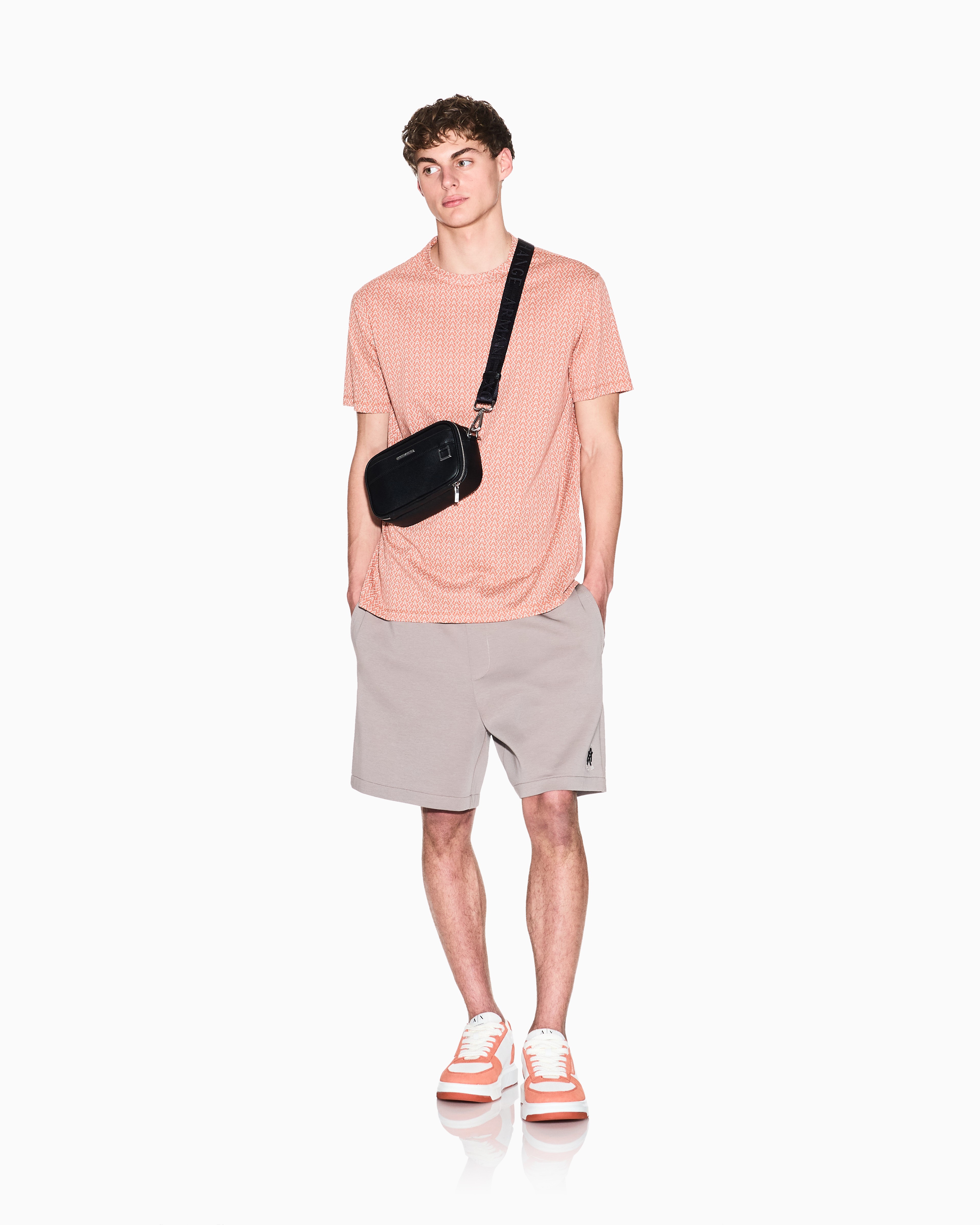 Allover Logo Regular Fit T-SHIRT