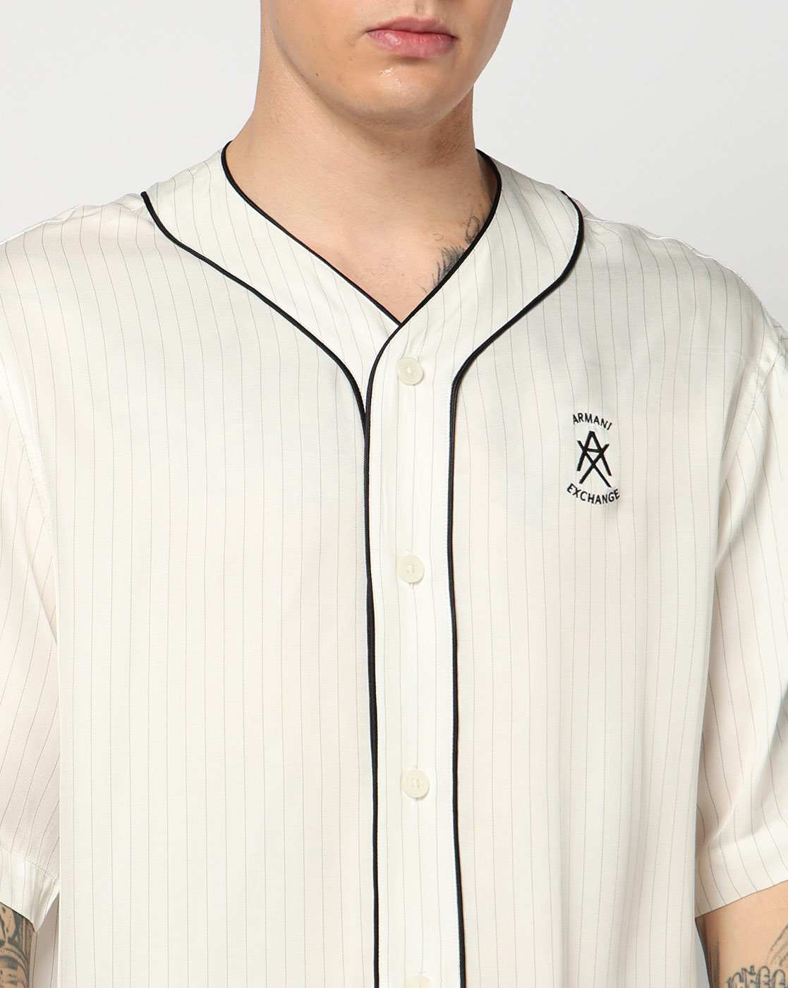 Seasonal Logo Relaxed Fit SHIRT