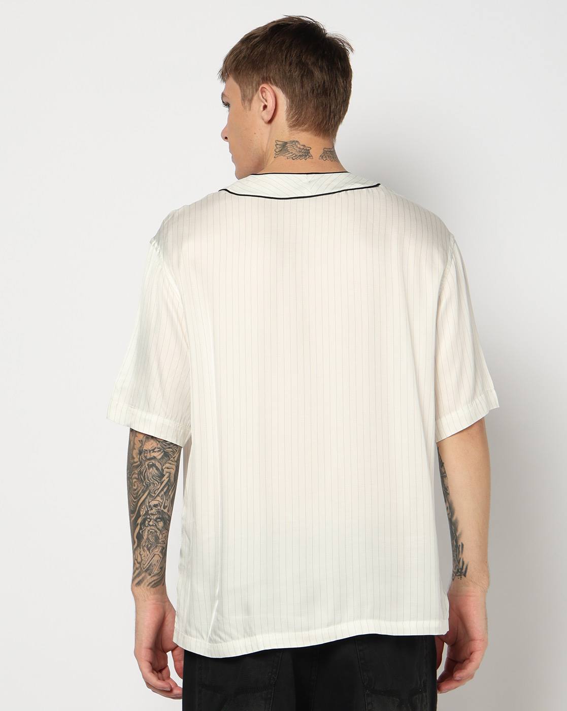 Seasonal Logo Relaxed Fit SHIRT