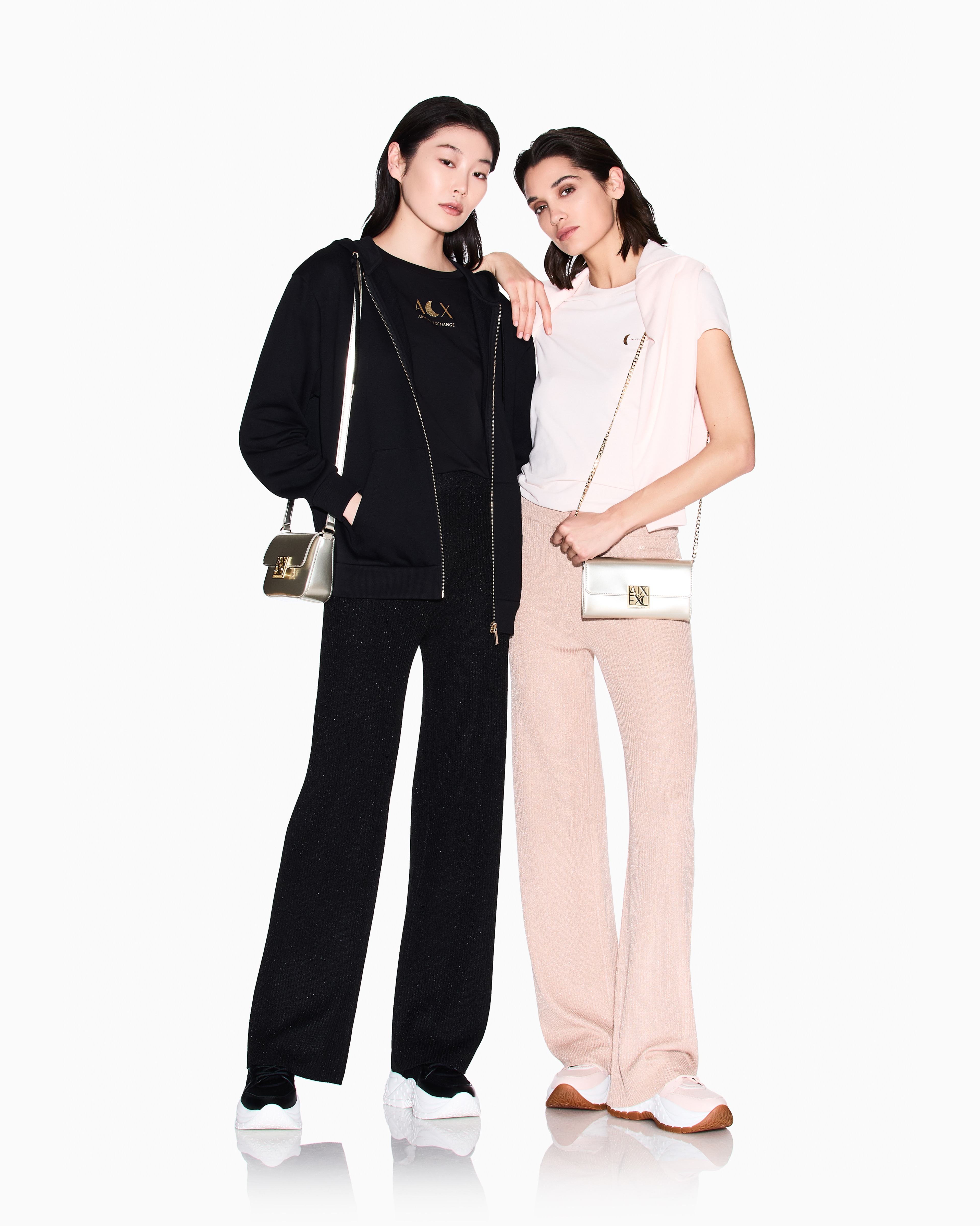 Gold Capsule Boyfriend Fit T-SHIRT