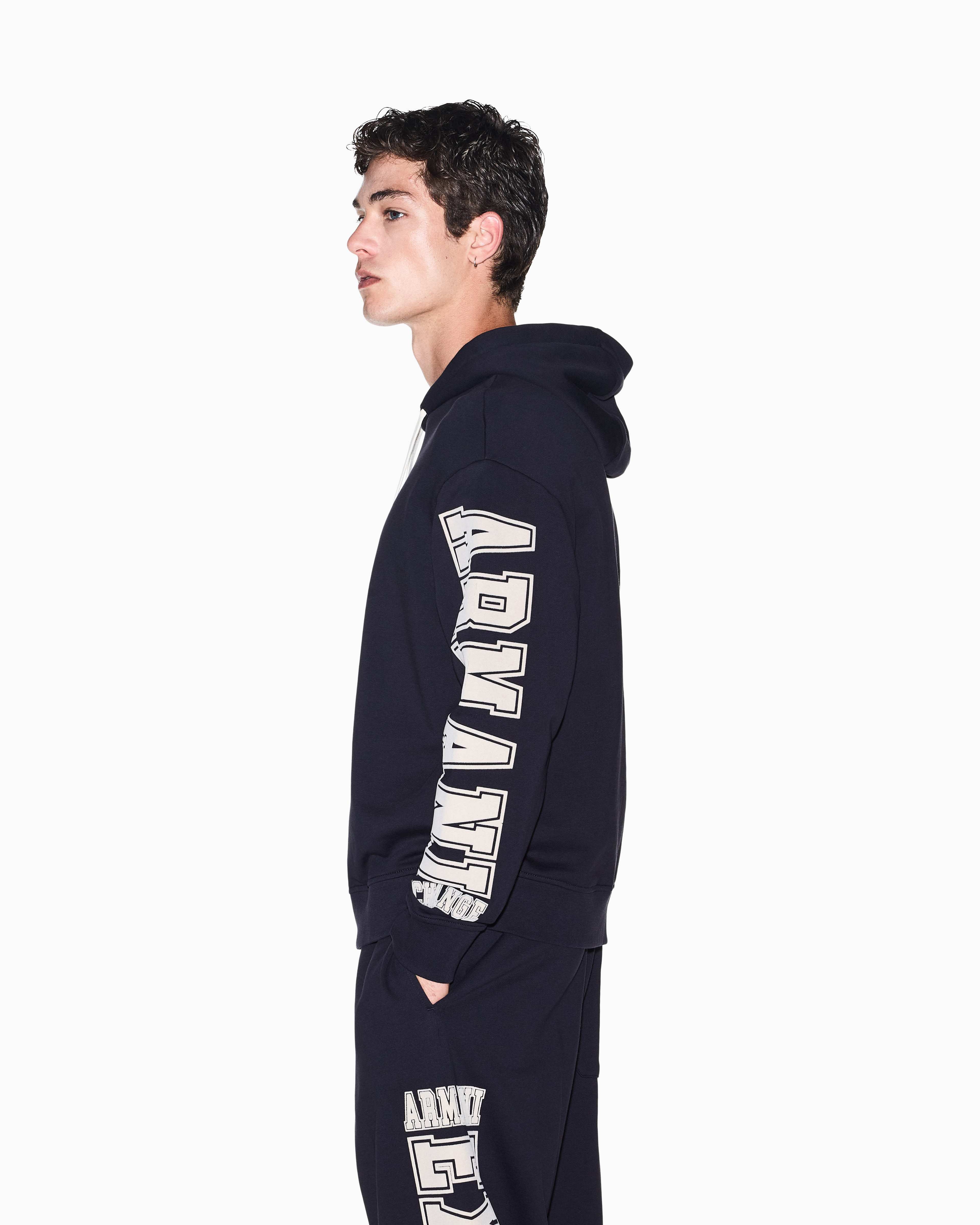 Men's Blue D01 Sweatshirt