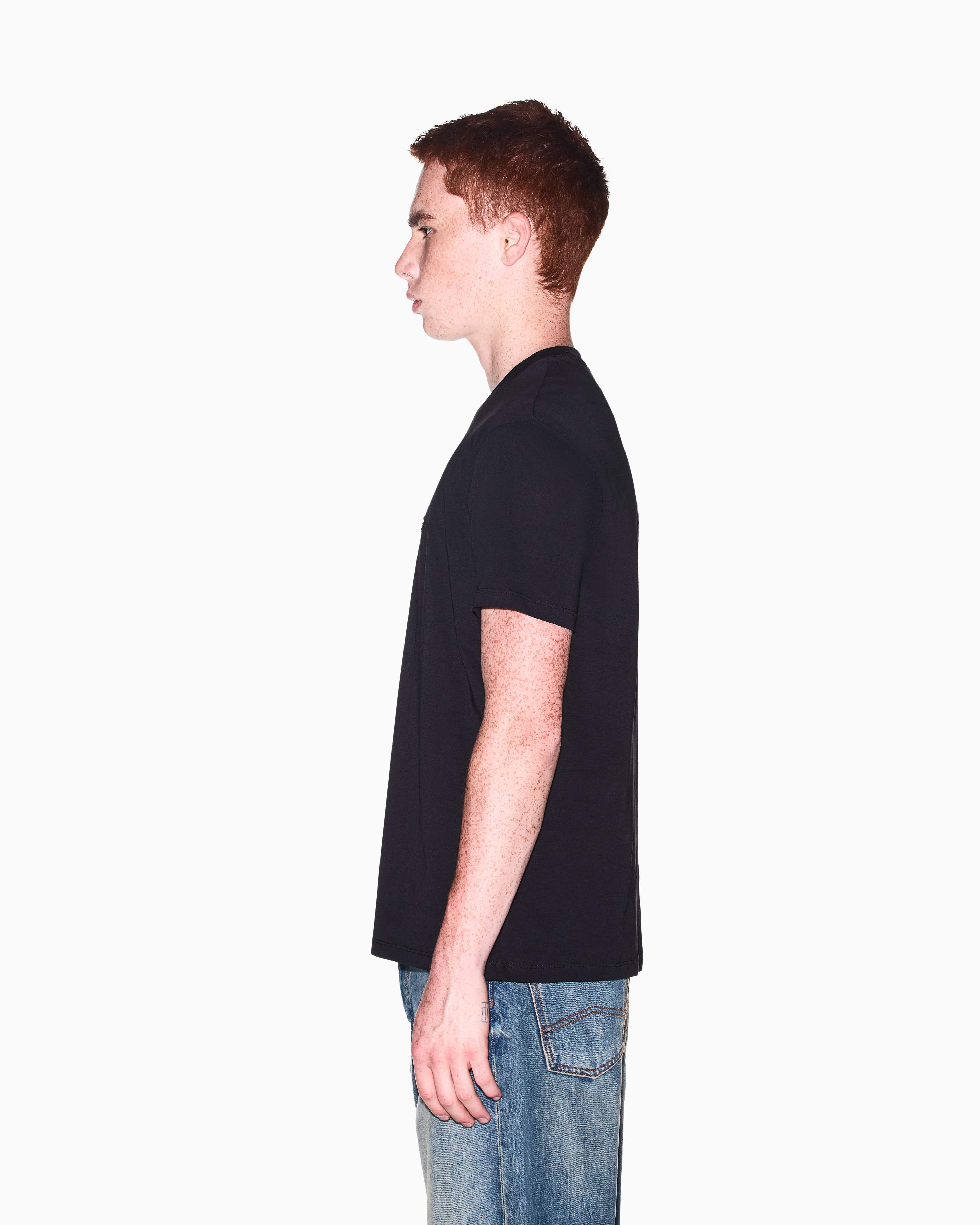 Men's Black D02 T-Shirt