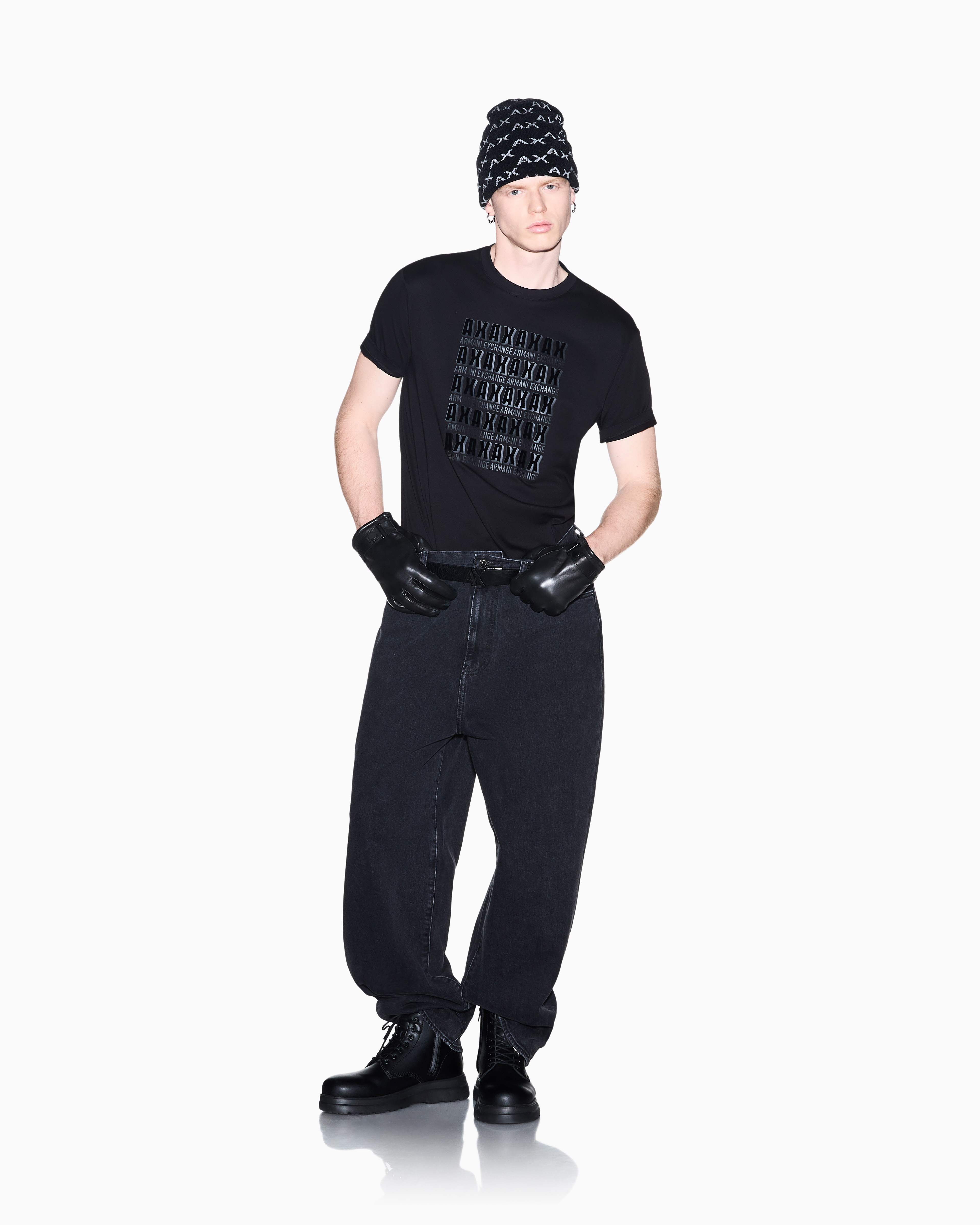 Men's Black D01 T-Shirt