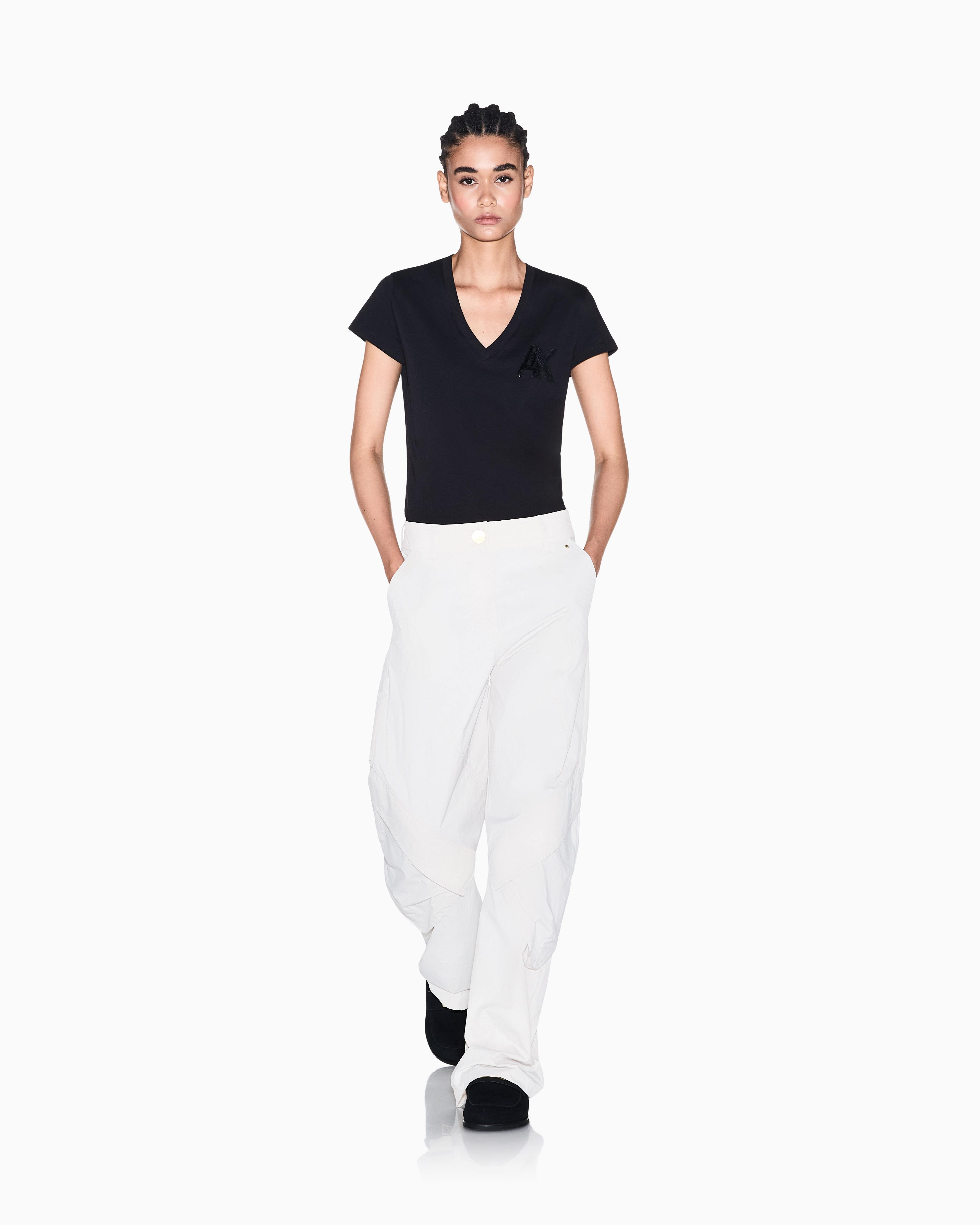 Women's Black Modern Drama T-Shirt