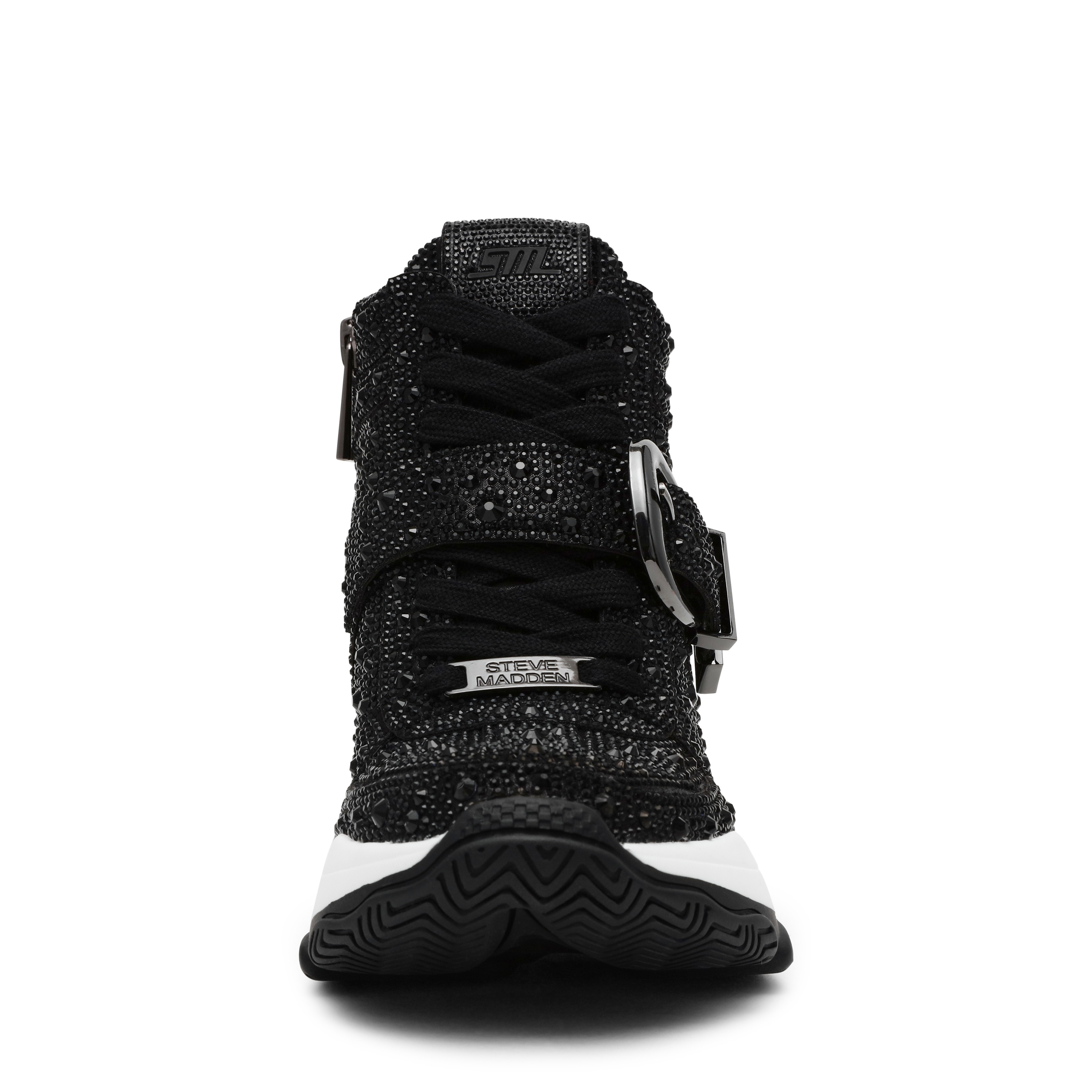 Millstone-In Black Sneakers