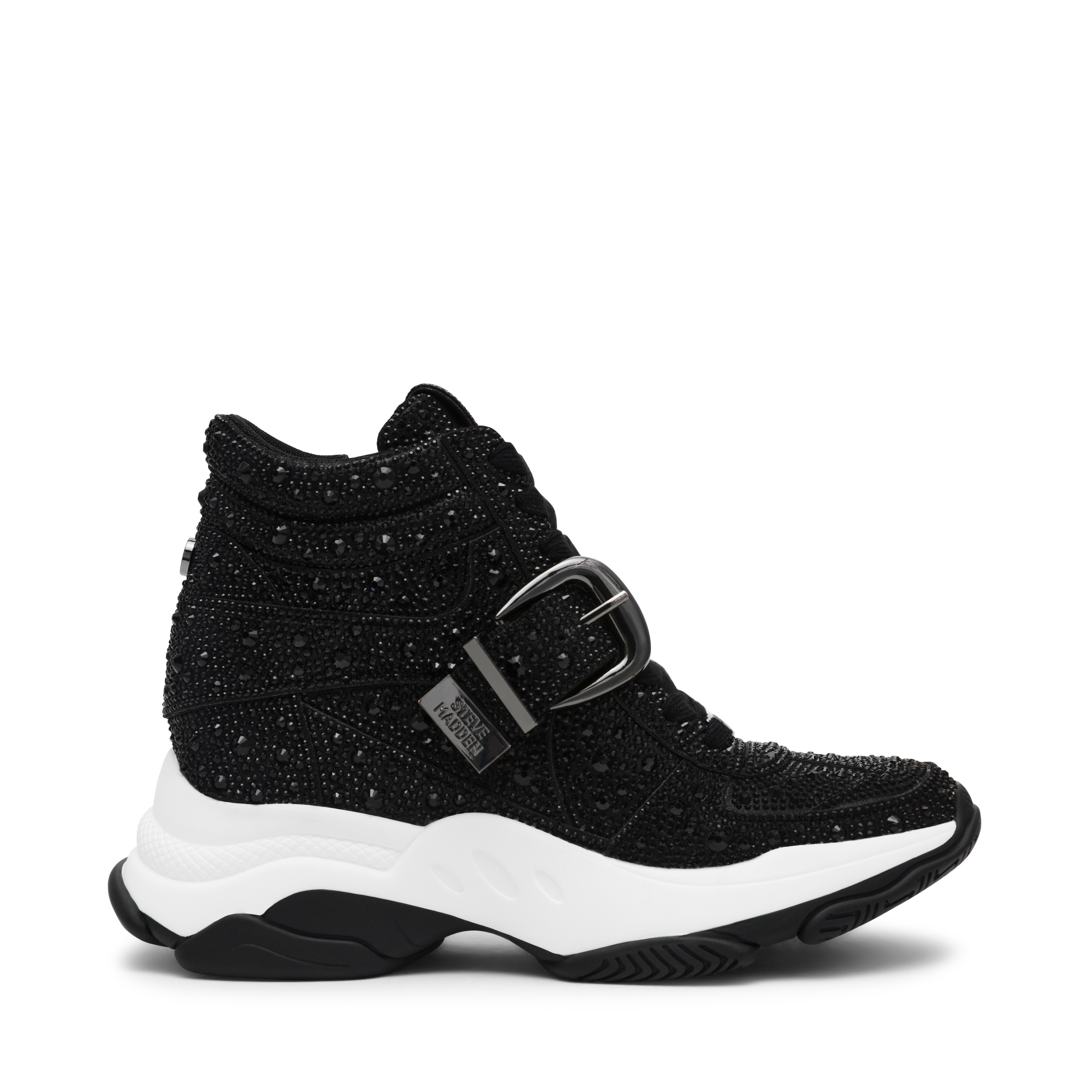 Millstone-In Black Sneakers