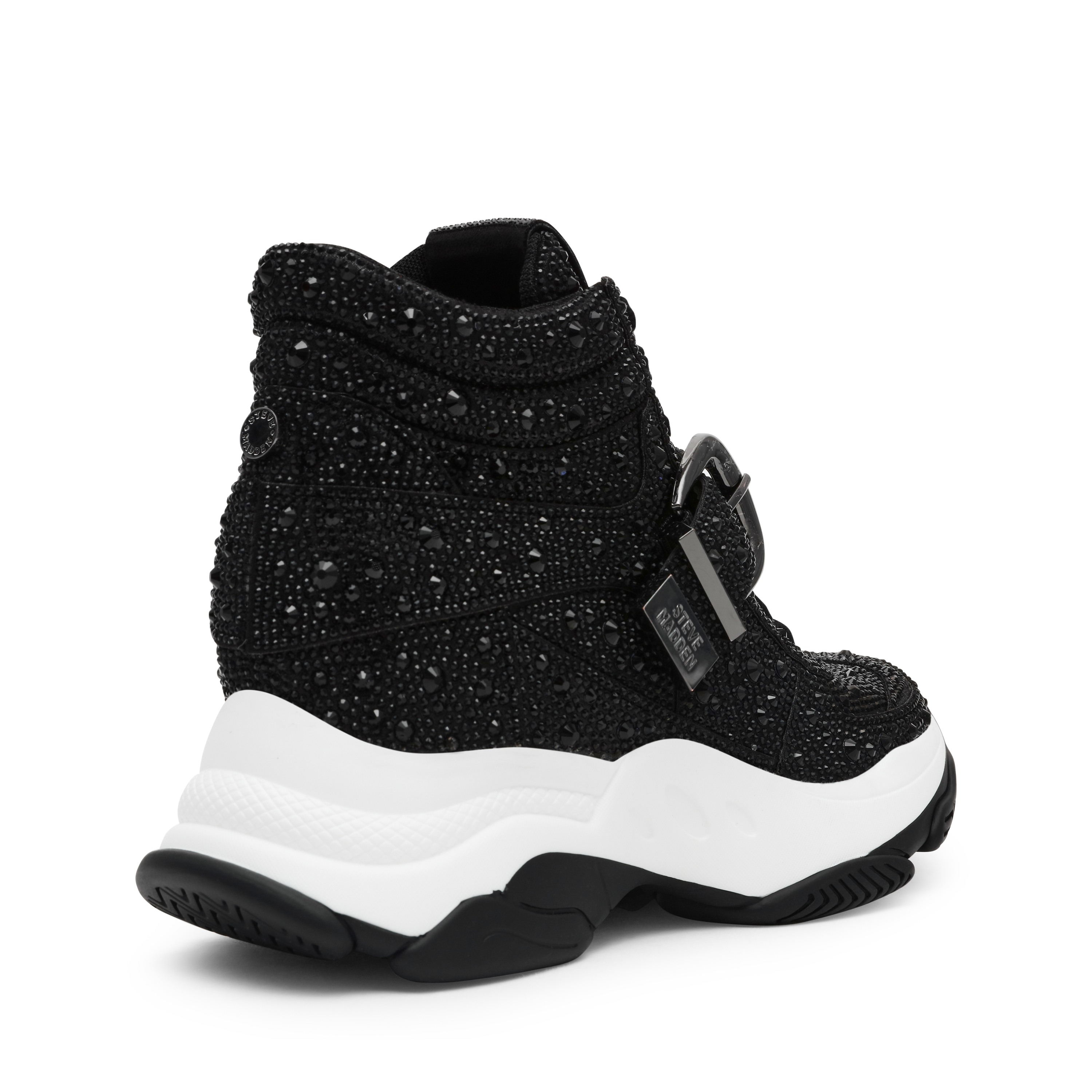 Millstone-In Black Sneakers
