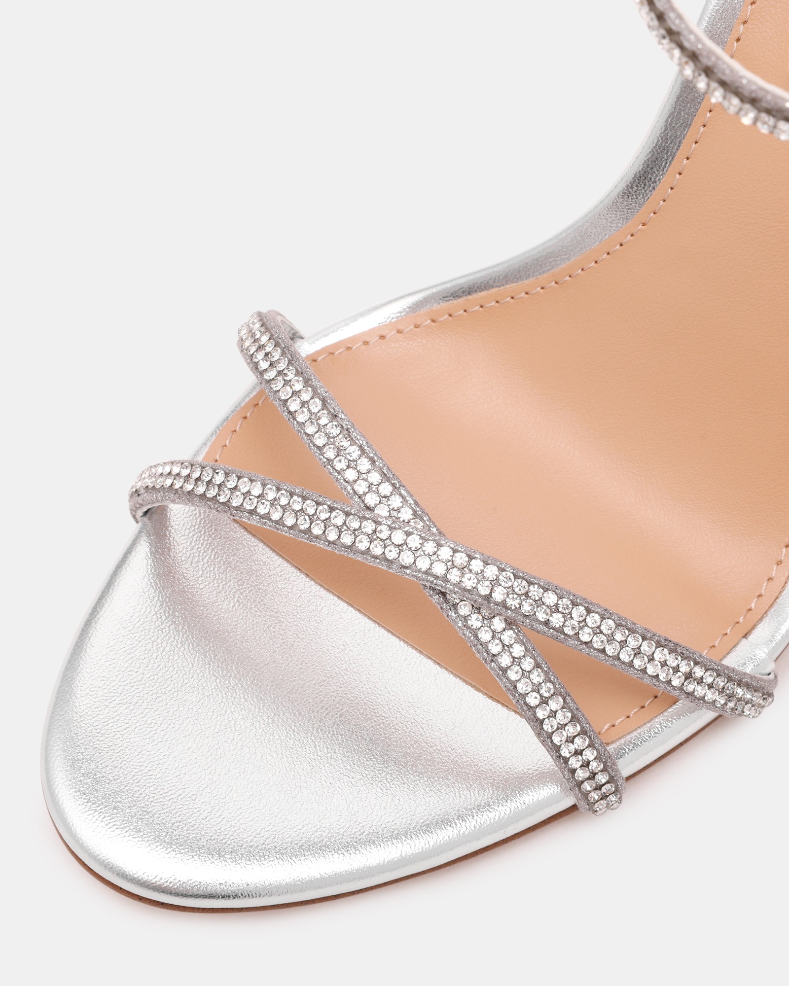 Jypsey-Cnr-In Silver Heeled Sandal