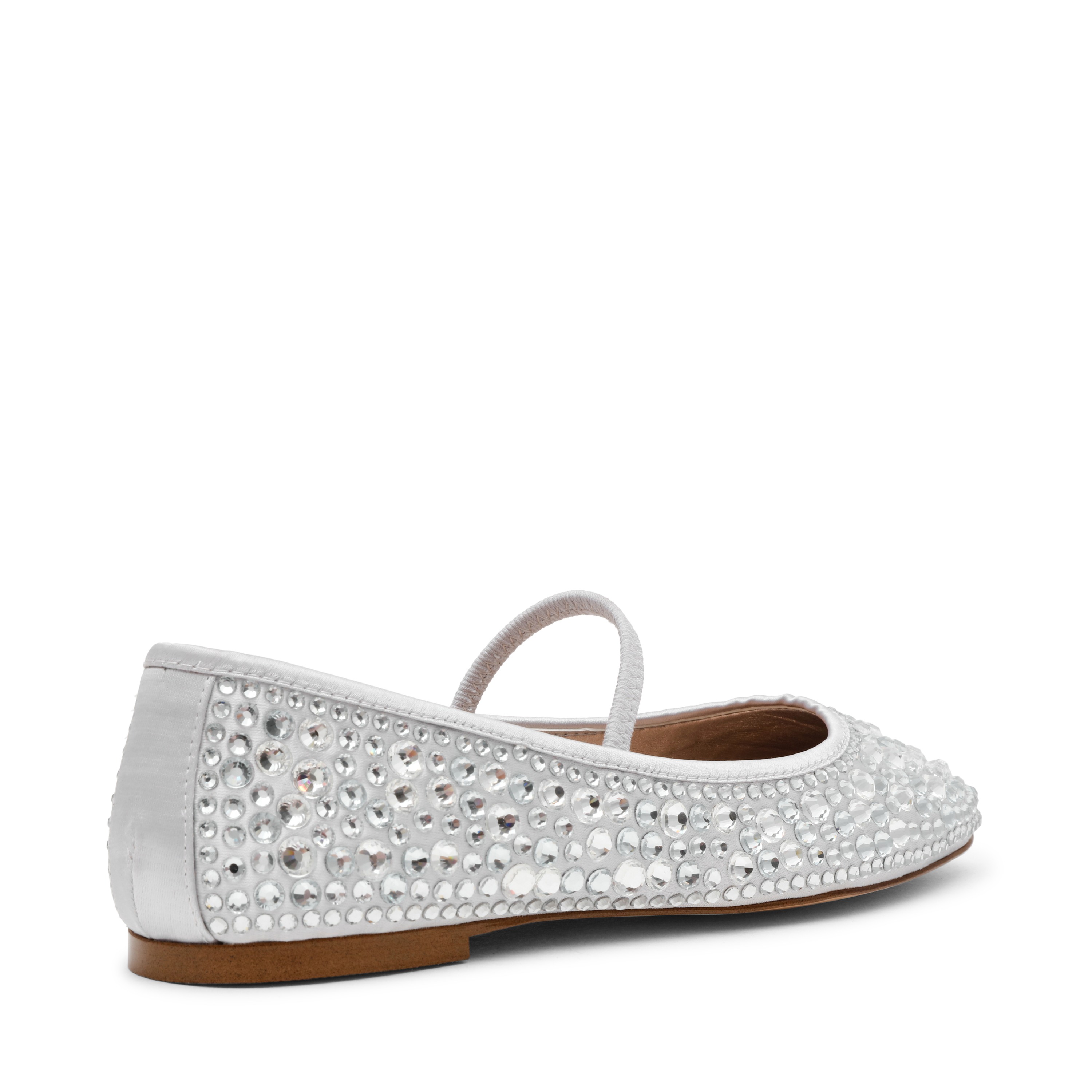 Majorca-R Silver Stones Closed Flats