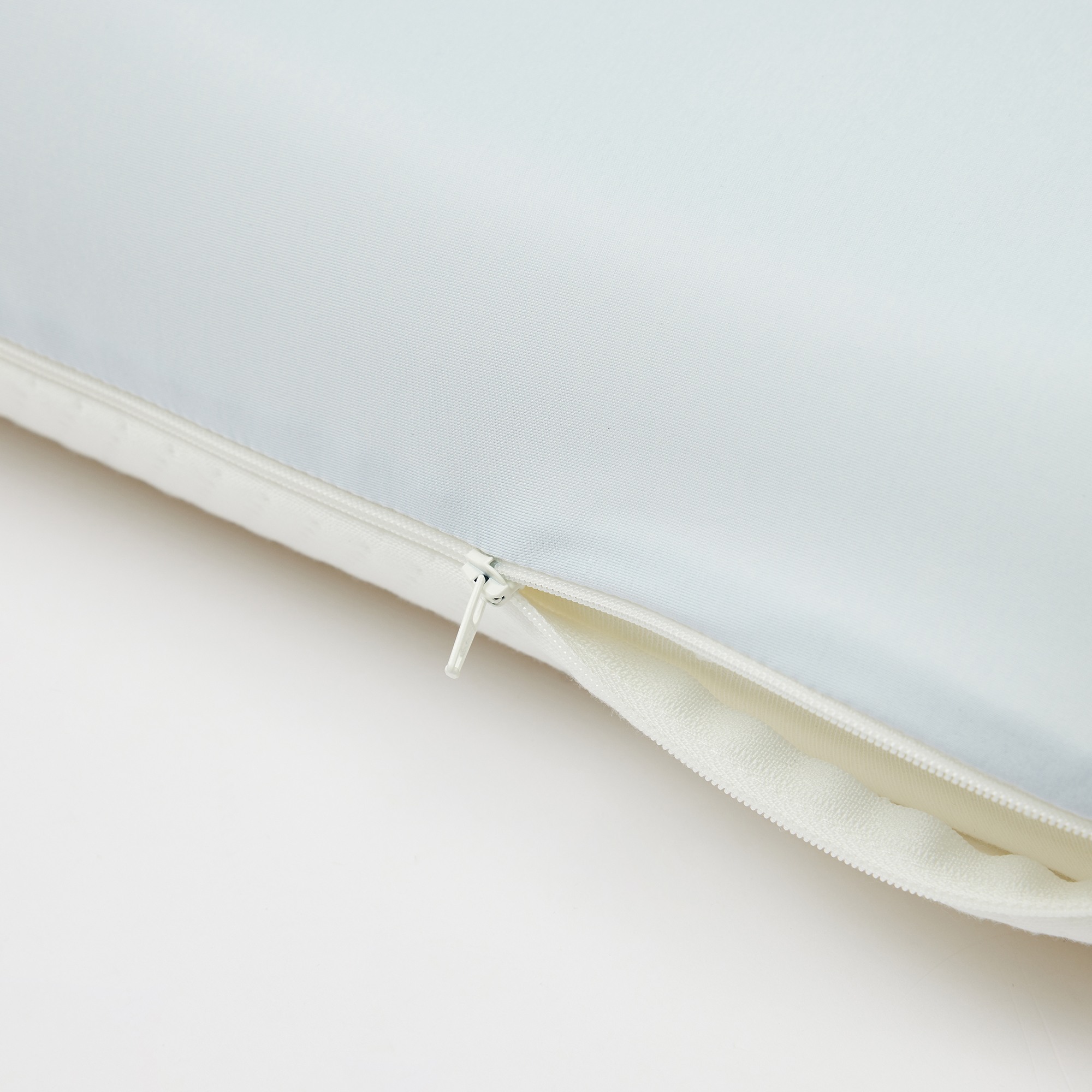 COOLING URETHANE PILLOW