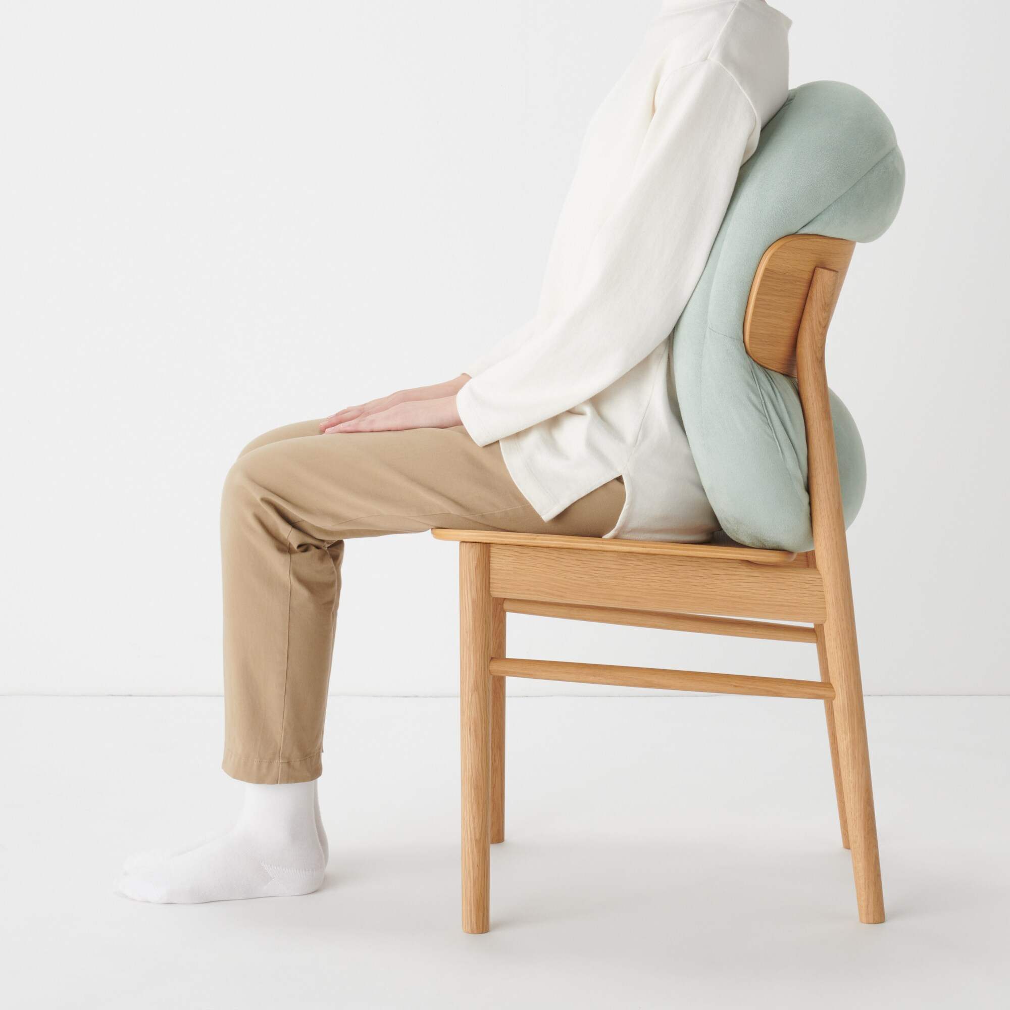 SOFT CUSHION