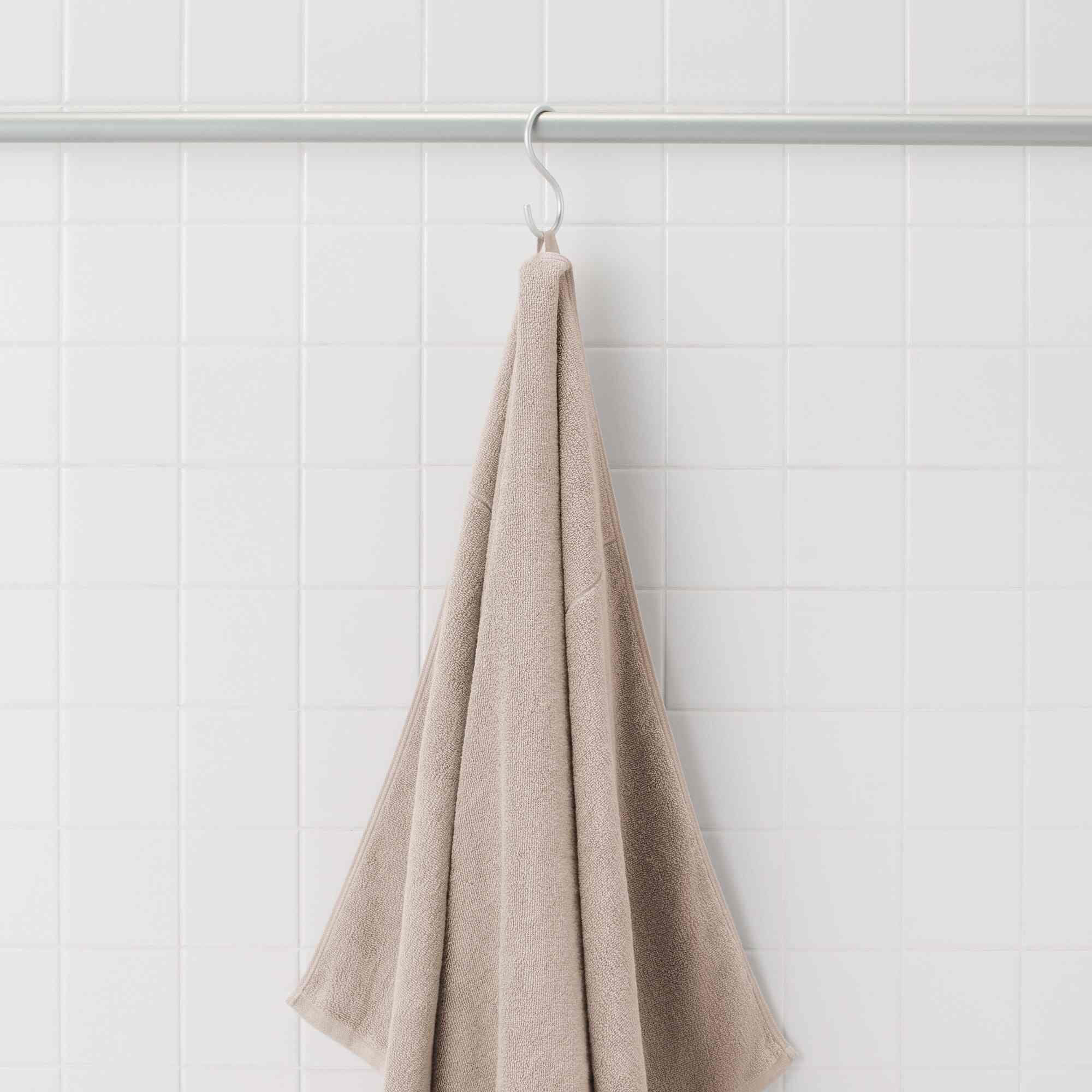 TWIN PILE LARGE BATH TOWEL WITH LOOP