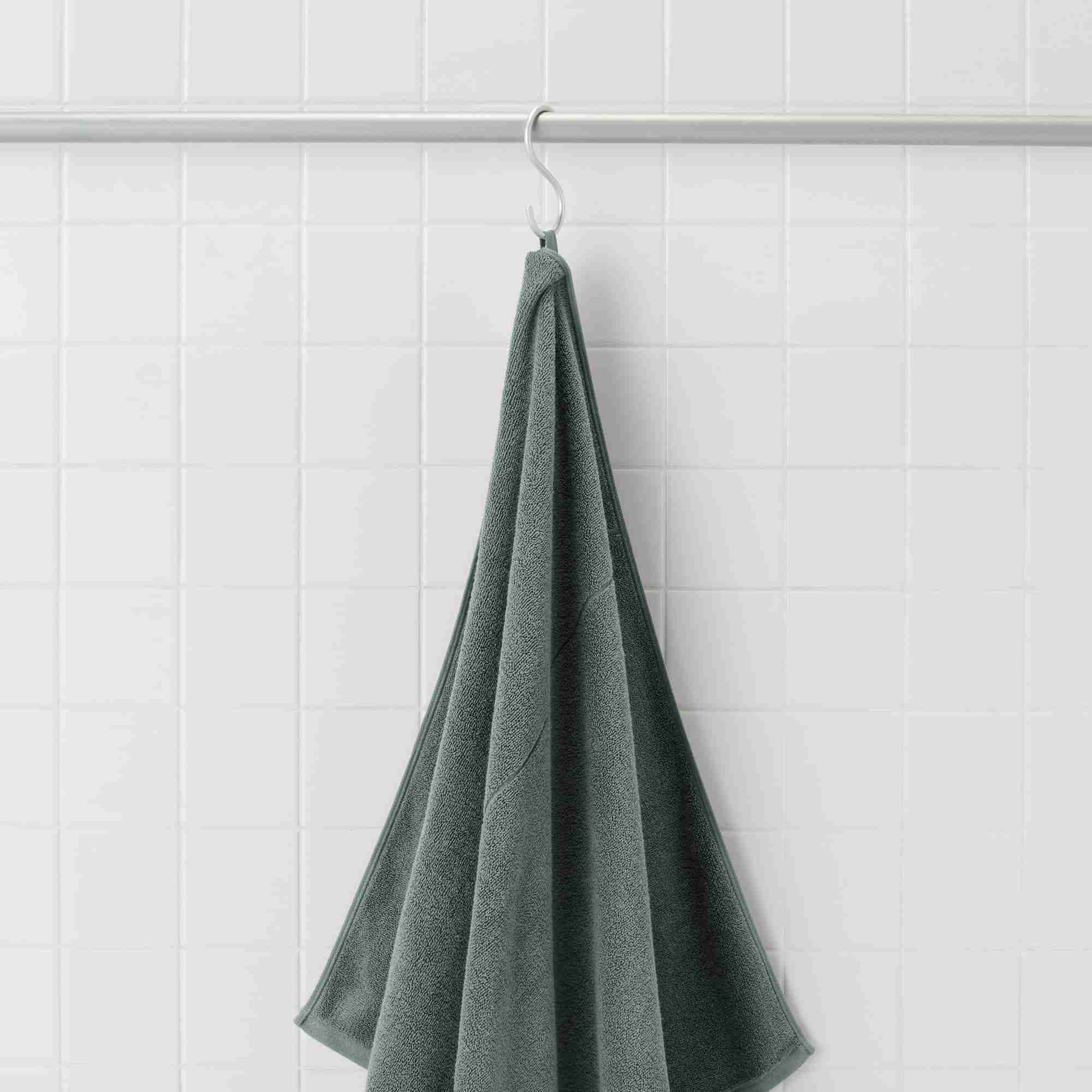 TWIN PILE LARGE BATH TOWEL WITH LOOP