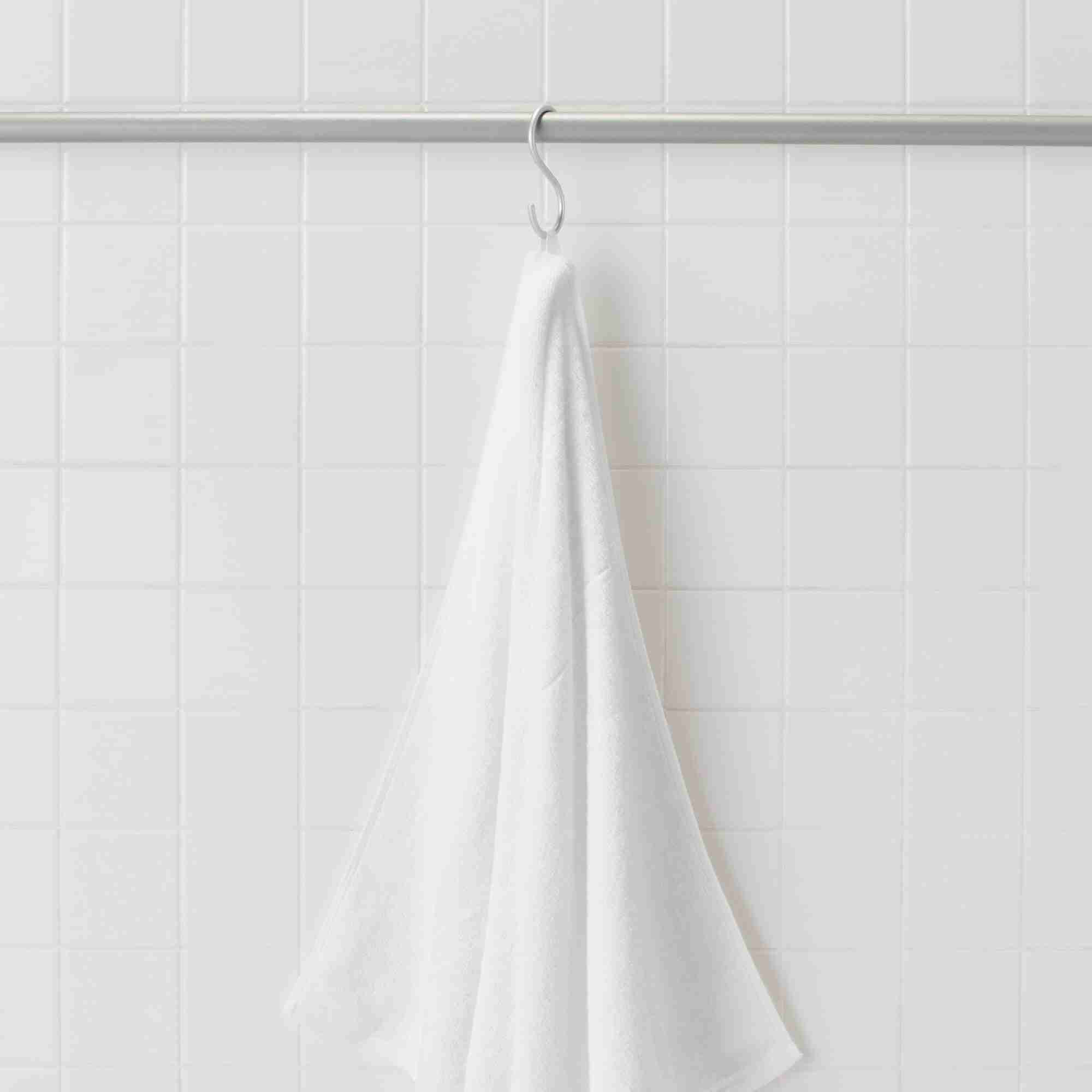 TWIN PILE LARGE BATH TOWEL WITH LOOP