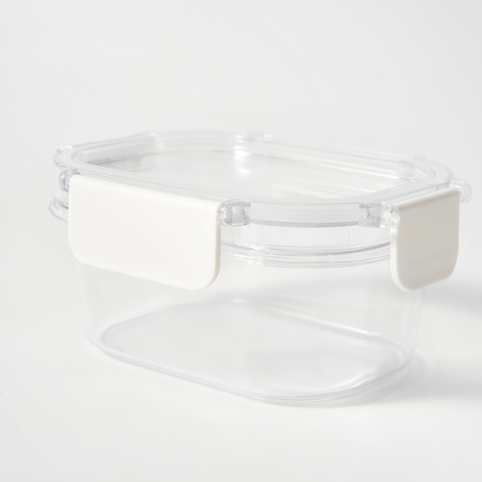 CLEAR STORAGE CONTAINER