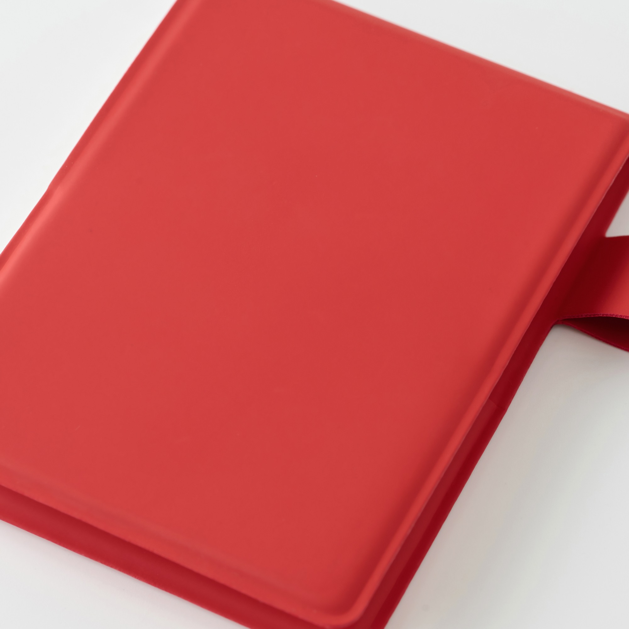 Compact notebook