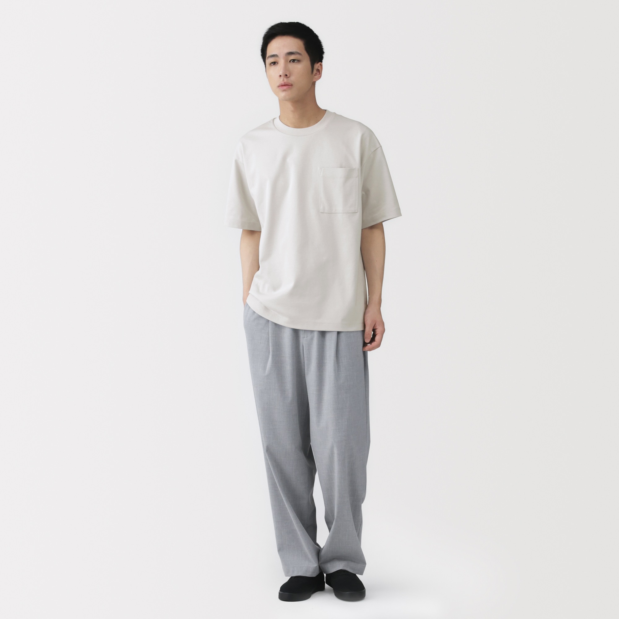 M's Cool touch Wide-fit S/Slv T-shirt