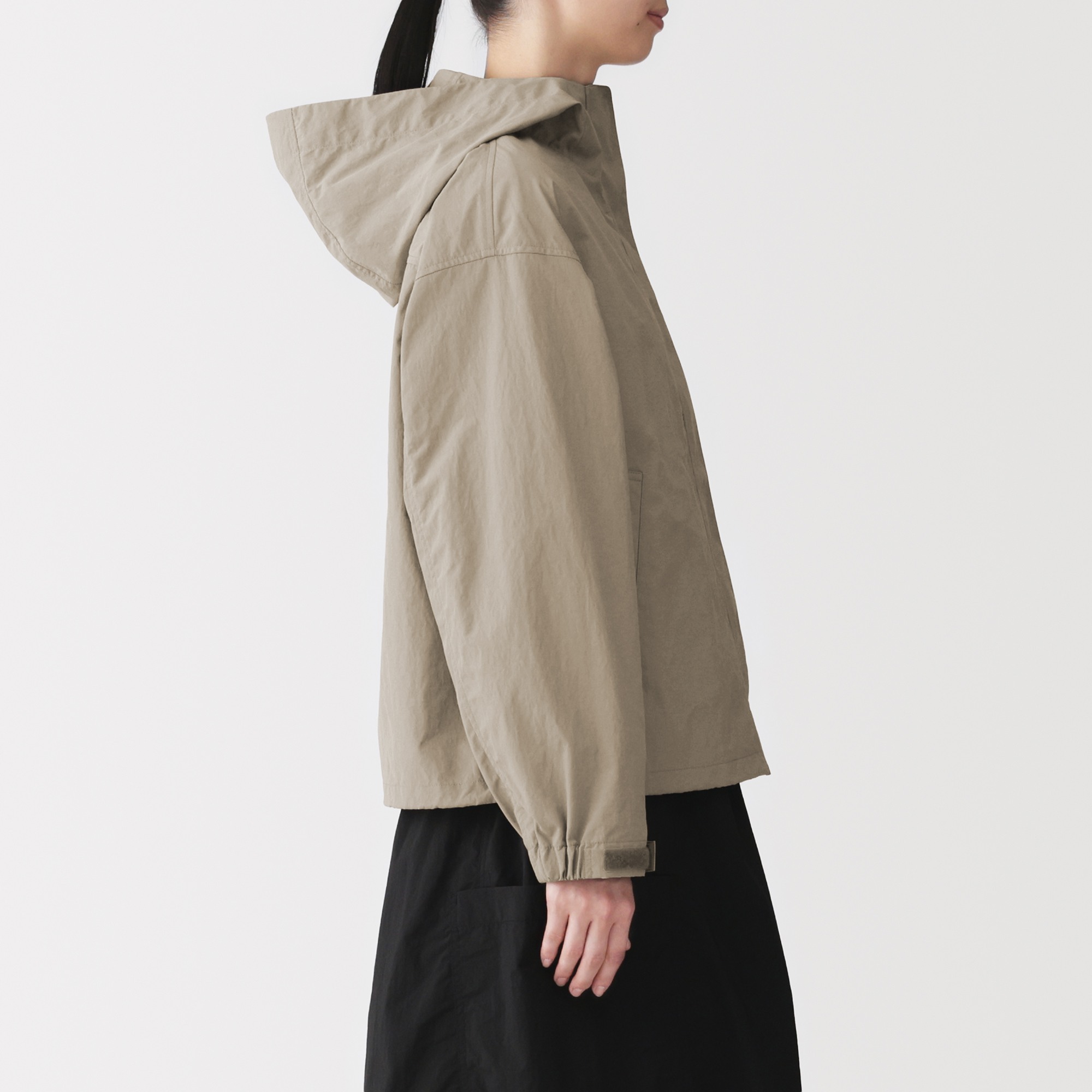 W's Water repellent UV protection pocketable hooded jacket