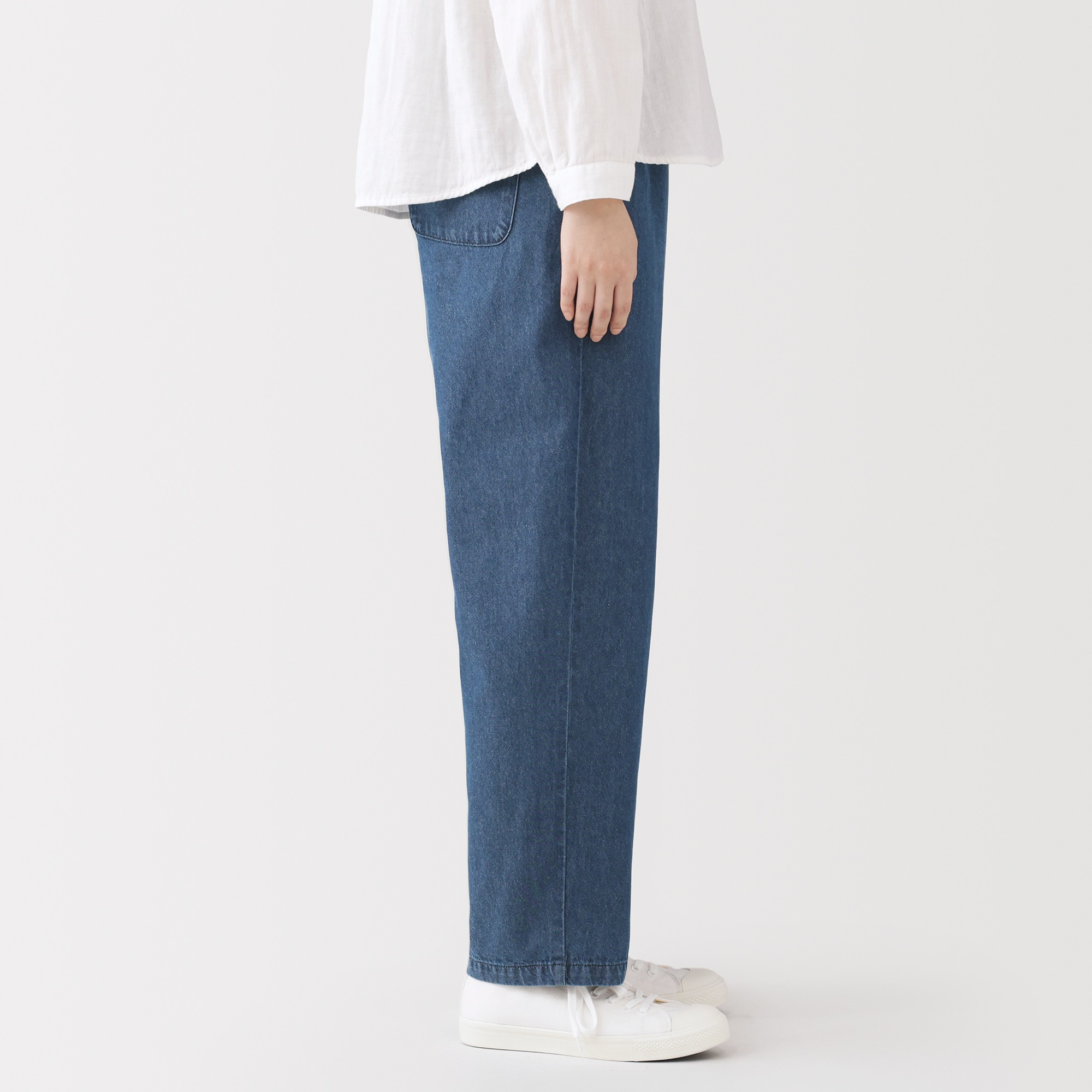 W's Washed denim easy tapered pants