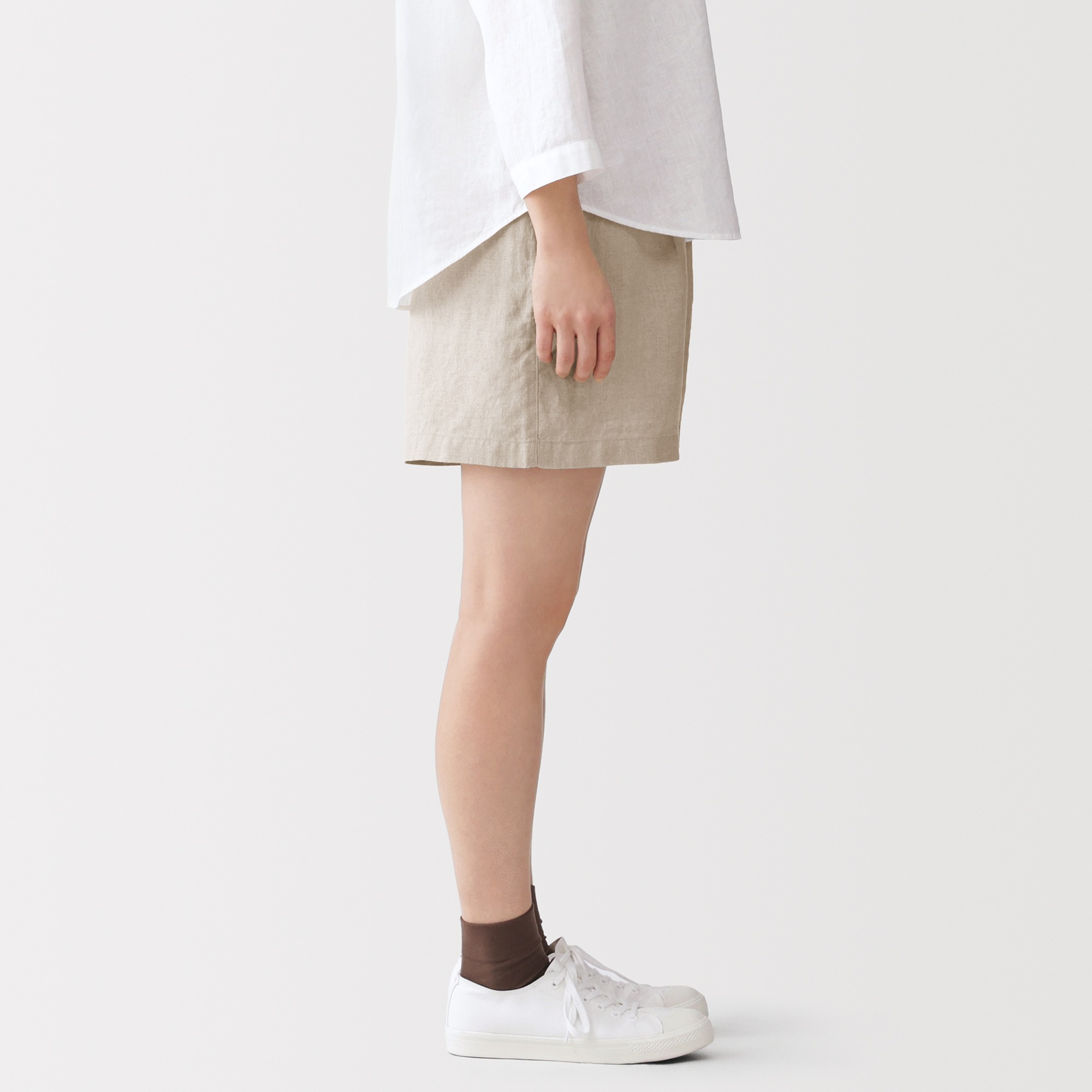 W's Washed linen shorts
