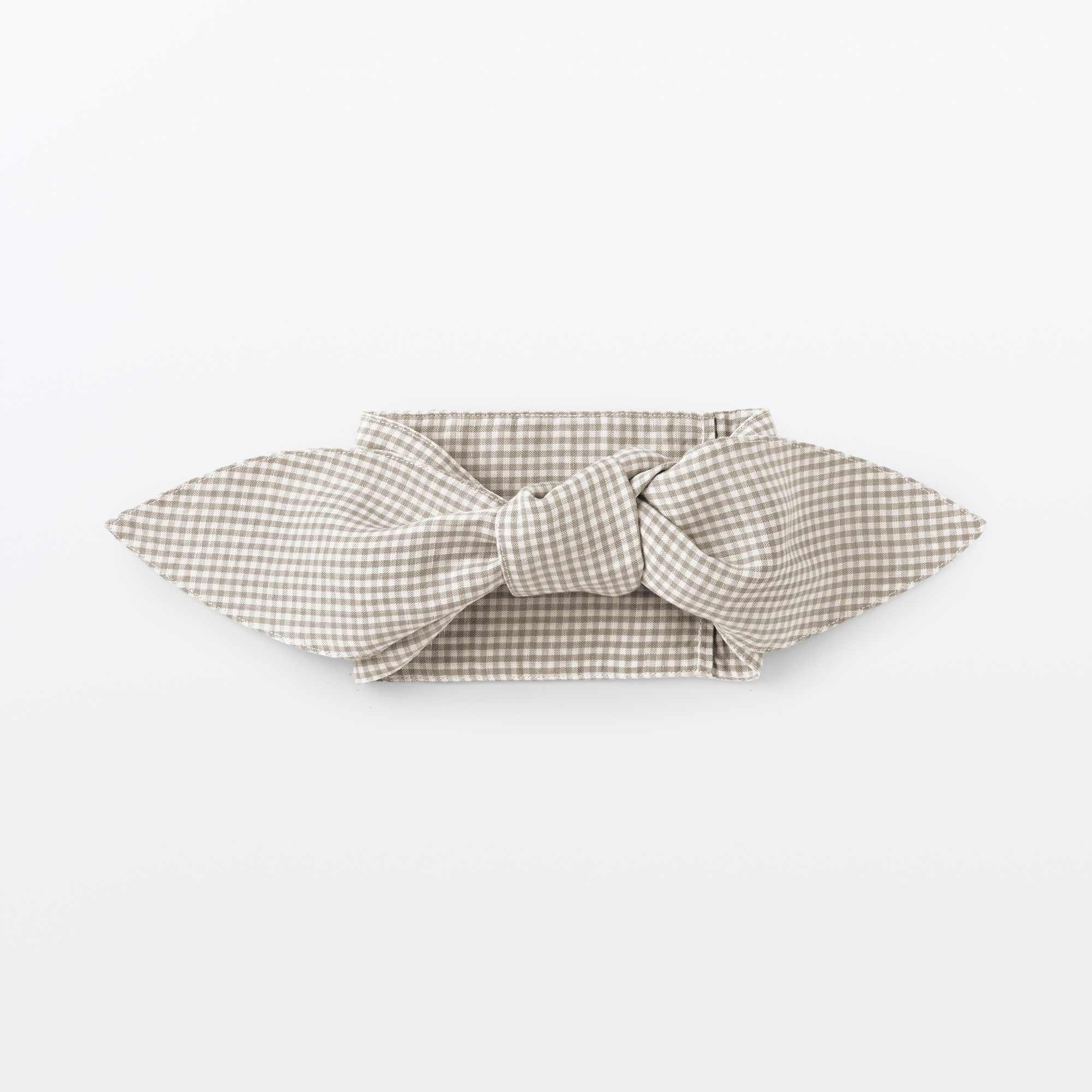 UV protection lyocell brended scarf with pocket