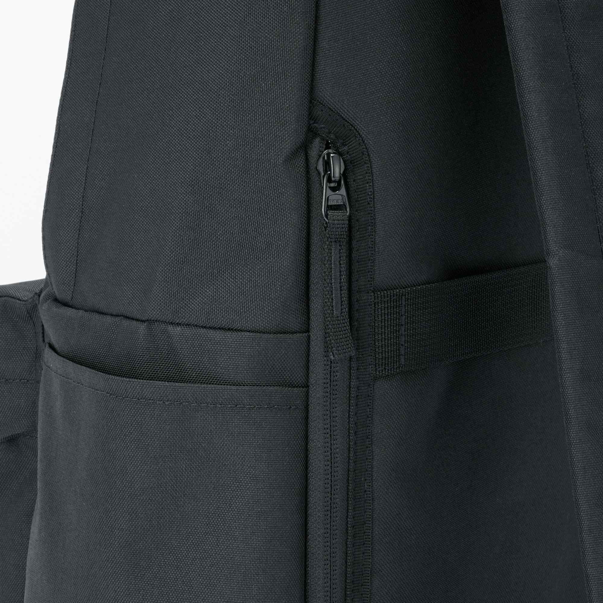 Fatigue reduction water repellent backpack