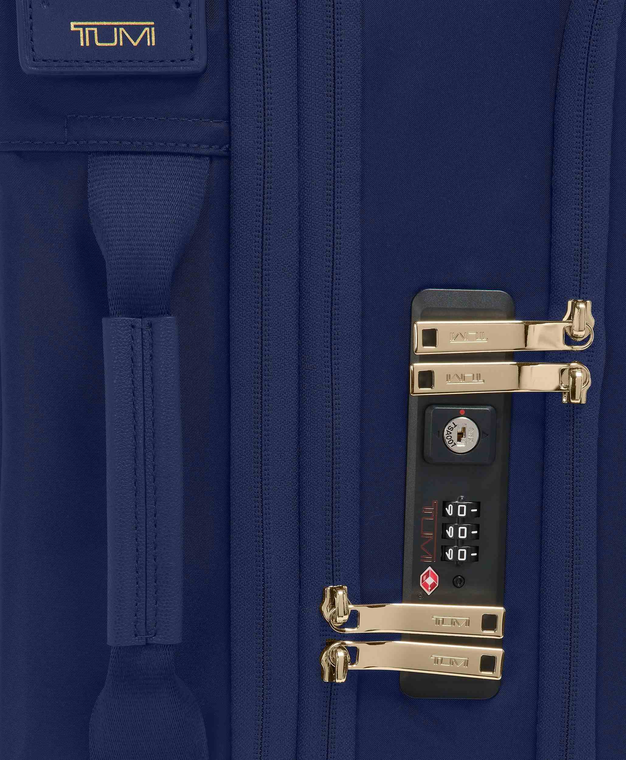 Léger International Exapandable Carry-On