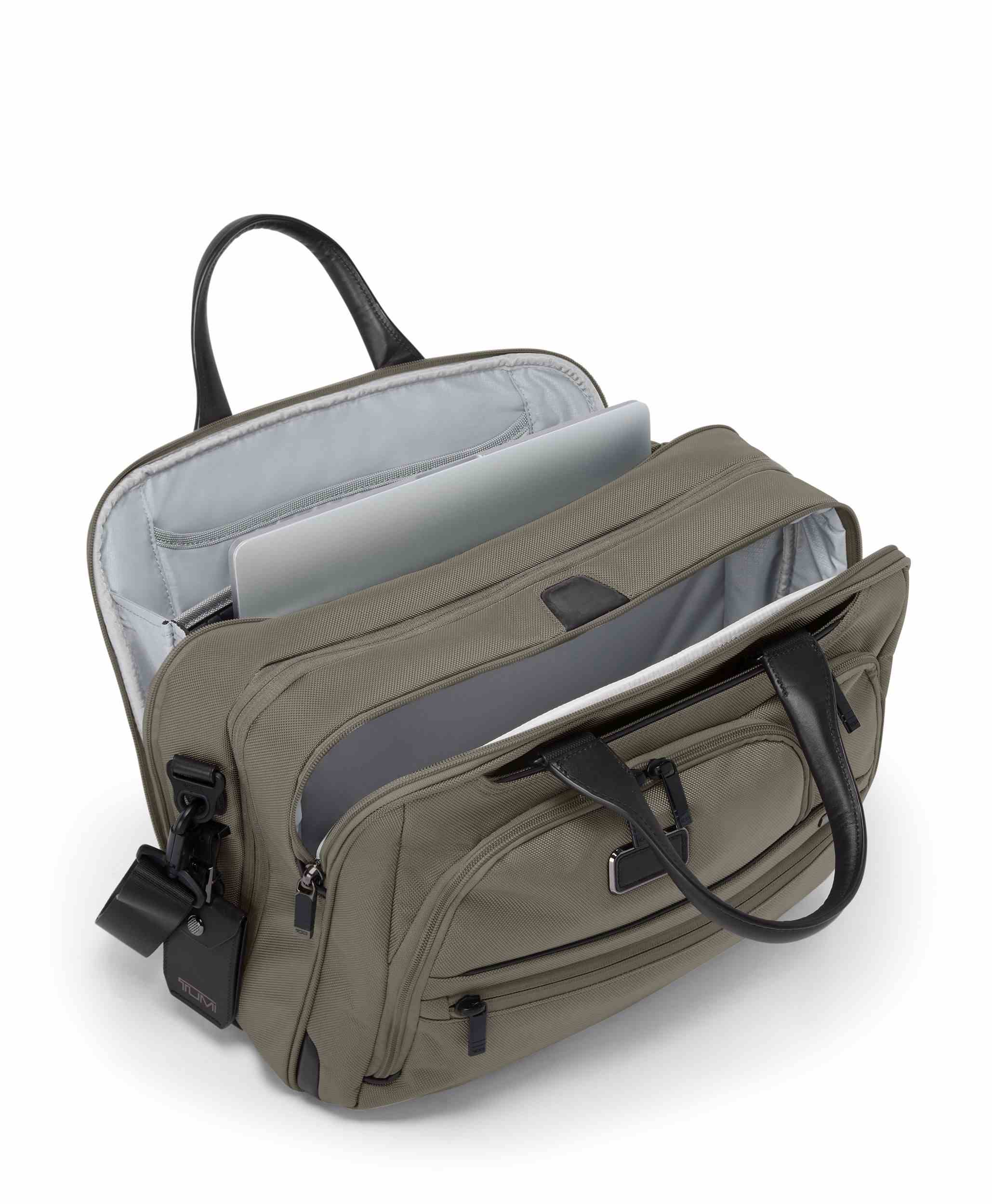 Medium 15" Expandable Briefcase