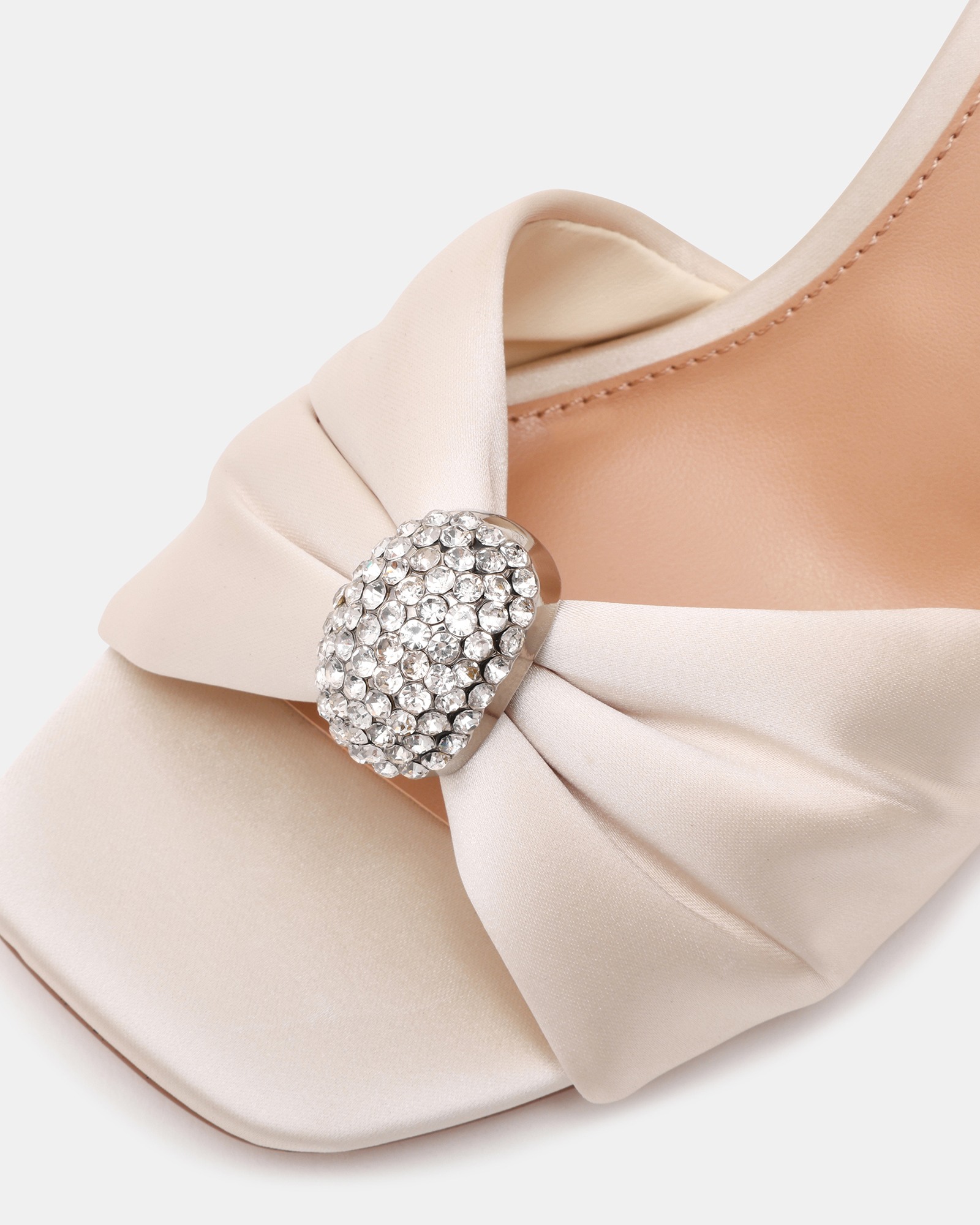 MELADI-IN Ivory Heel Sandals