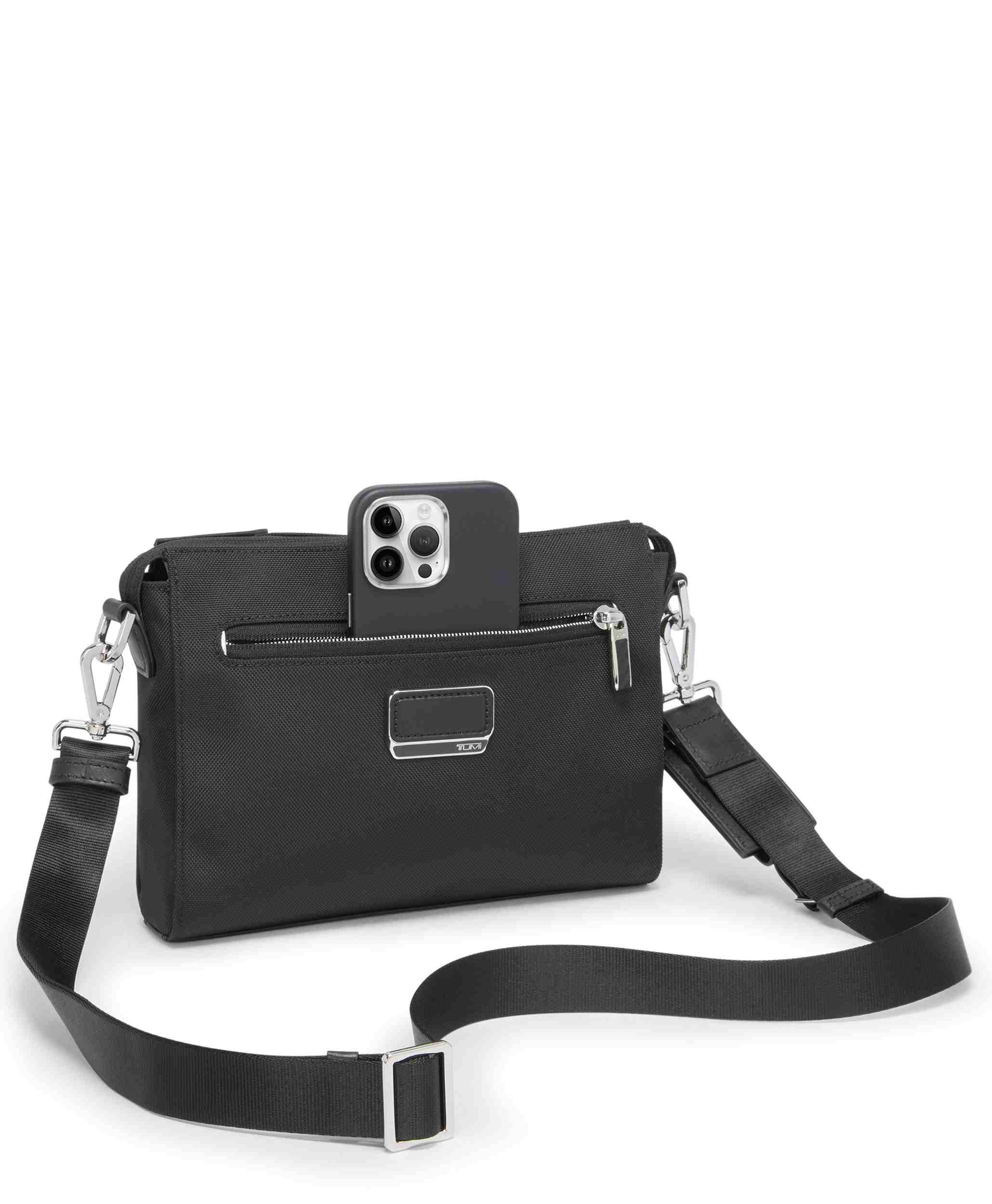 Ronan Clutch Crossbody