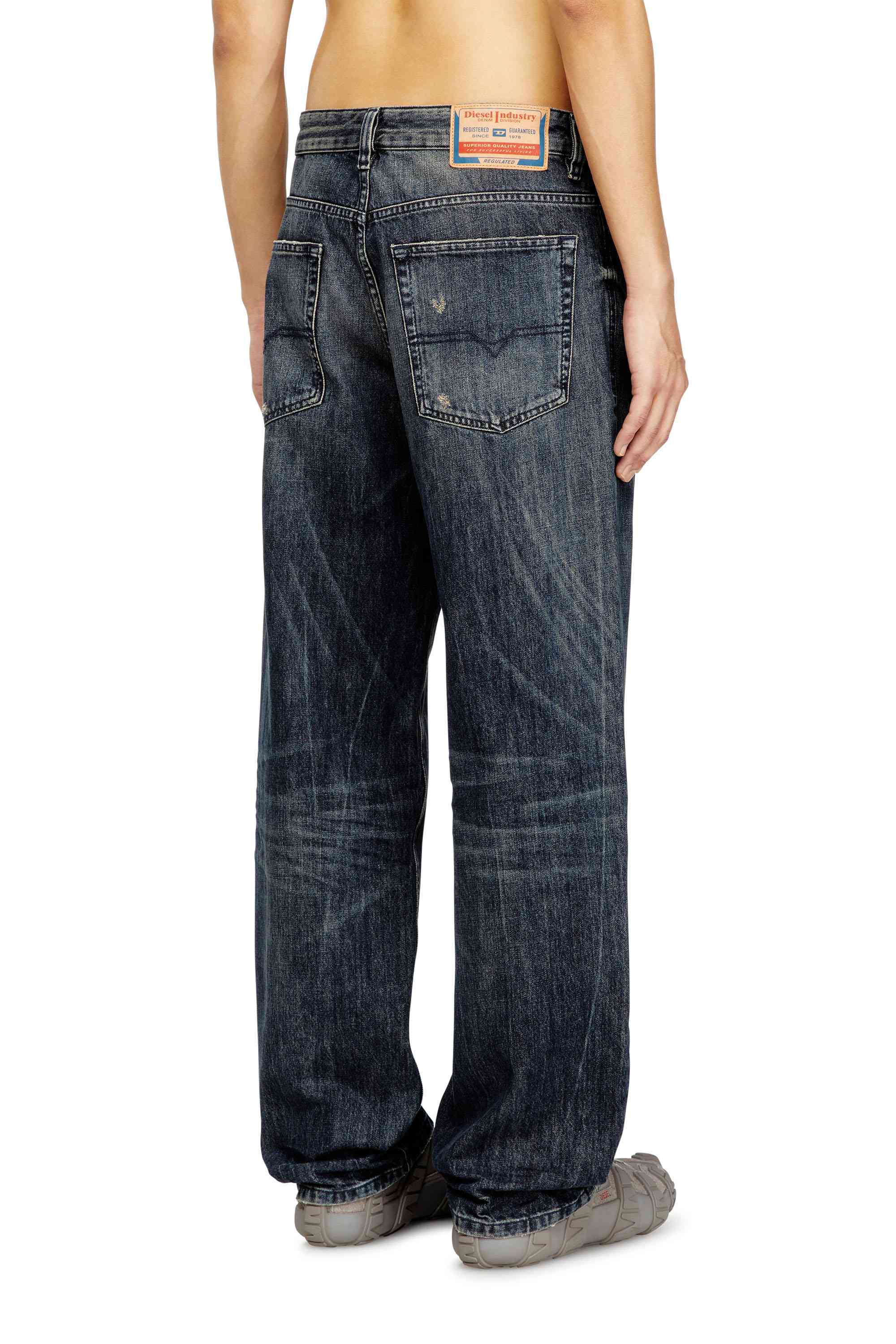 Dark Blue Relaxed Fit Jeans - 2001 D-Macro