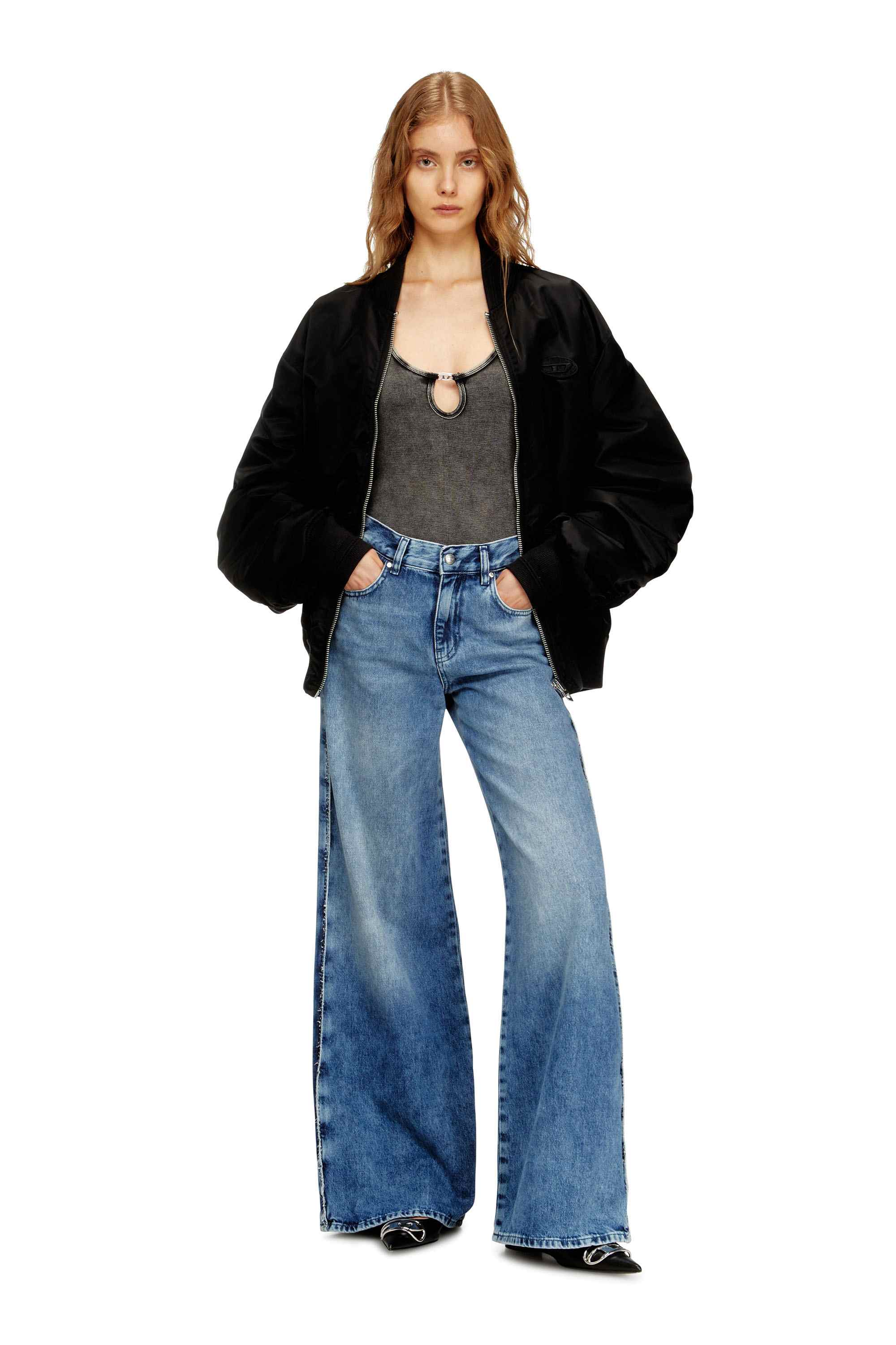Mid Blue Flare Fit Jeans - 1978 D-Akemi