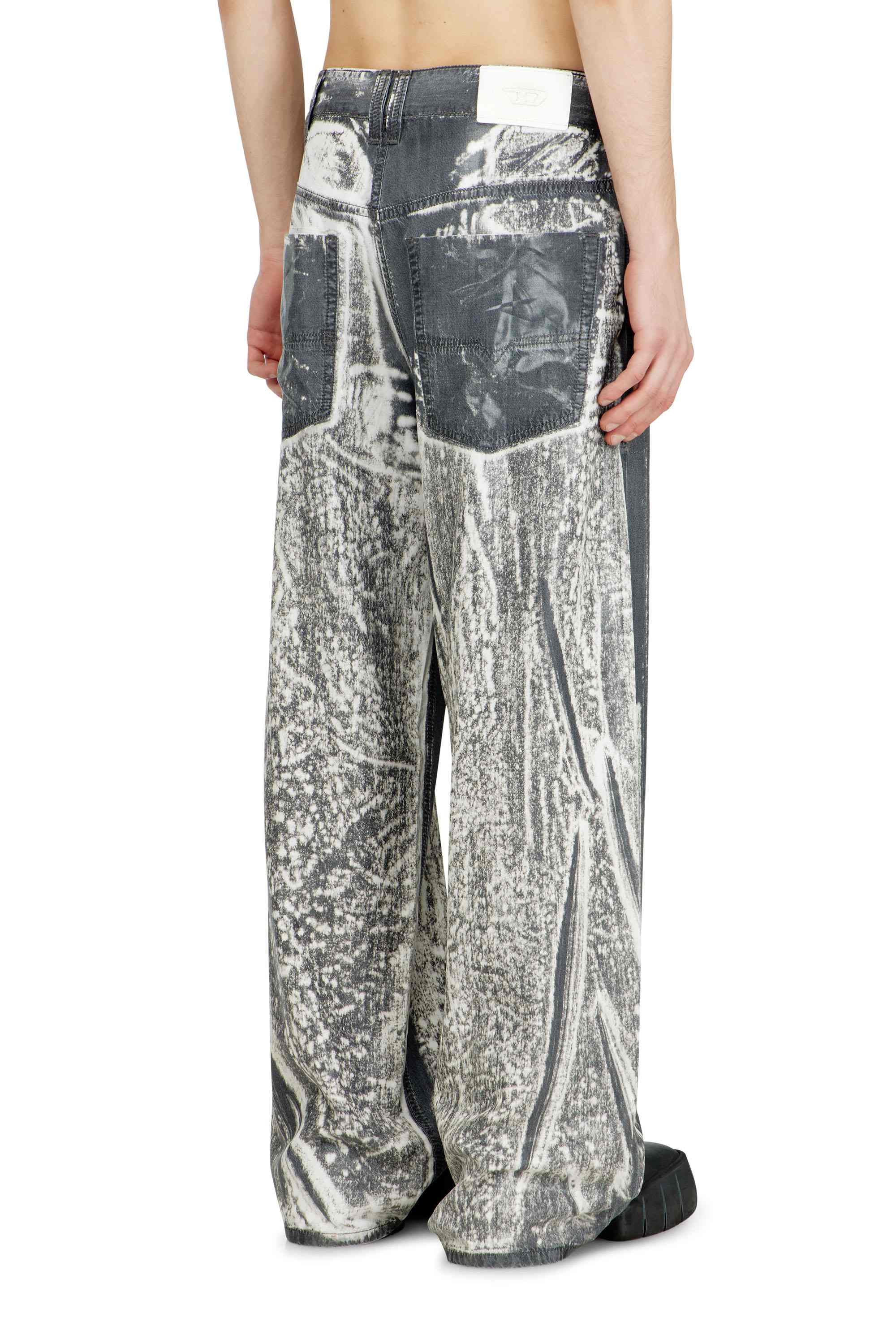Black Relaxed Fit Relaxed Jeans - 1997 D-Enim-M