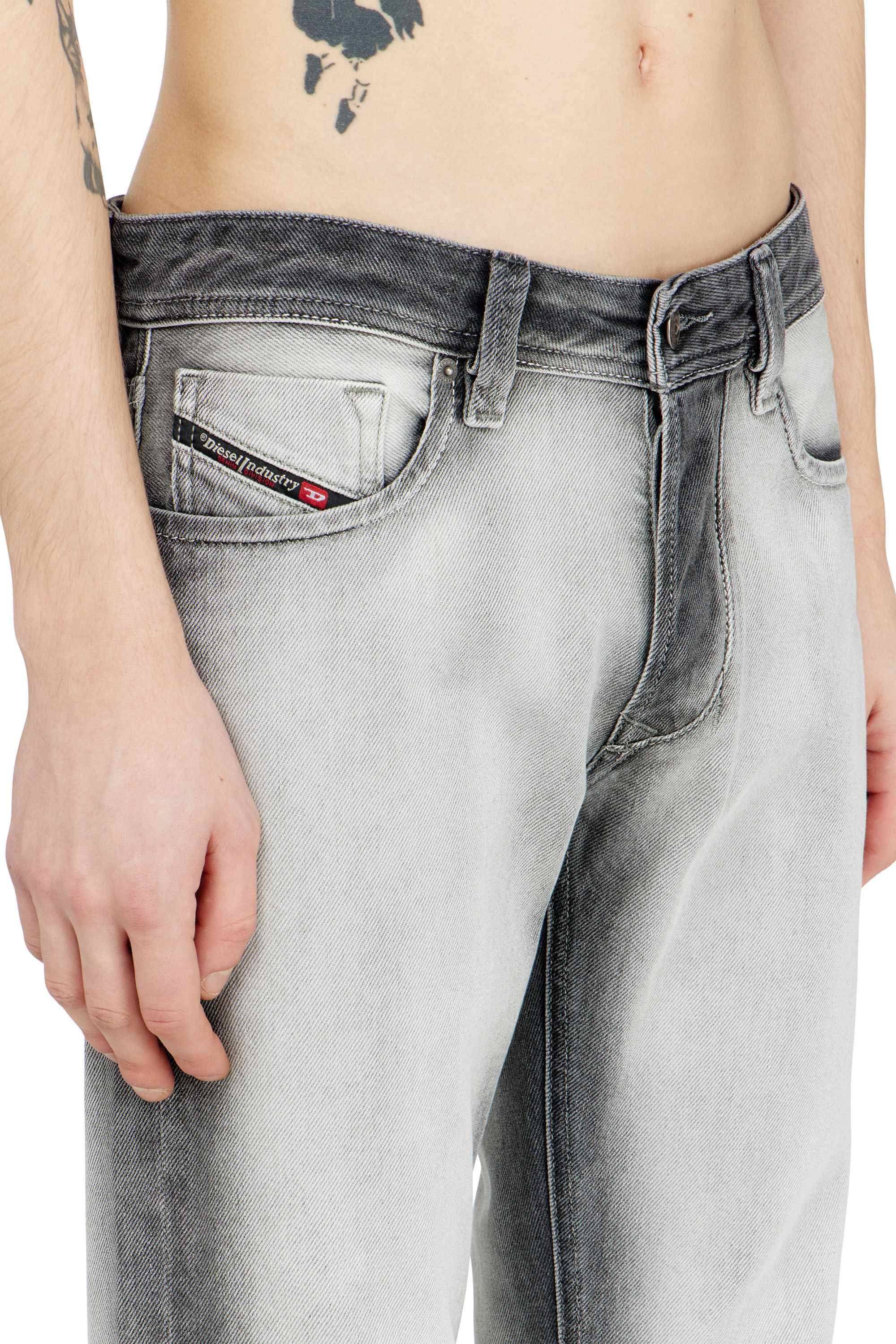 Black Regular Fit Regular Jeans - 1985 Larkee