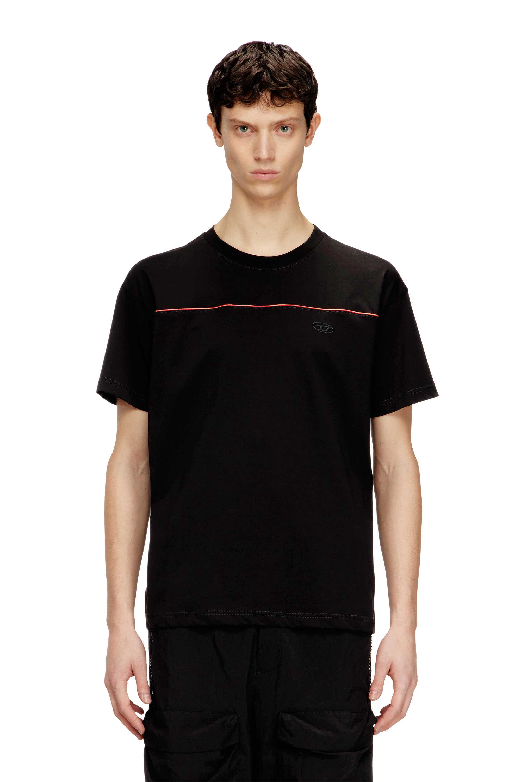 Black Regular Fit T-shirt with contrast piping
