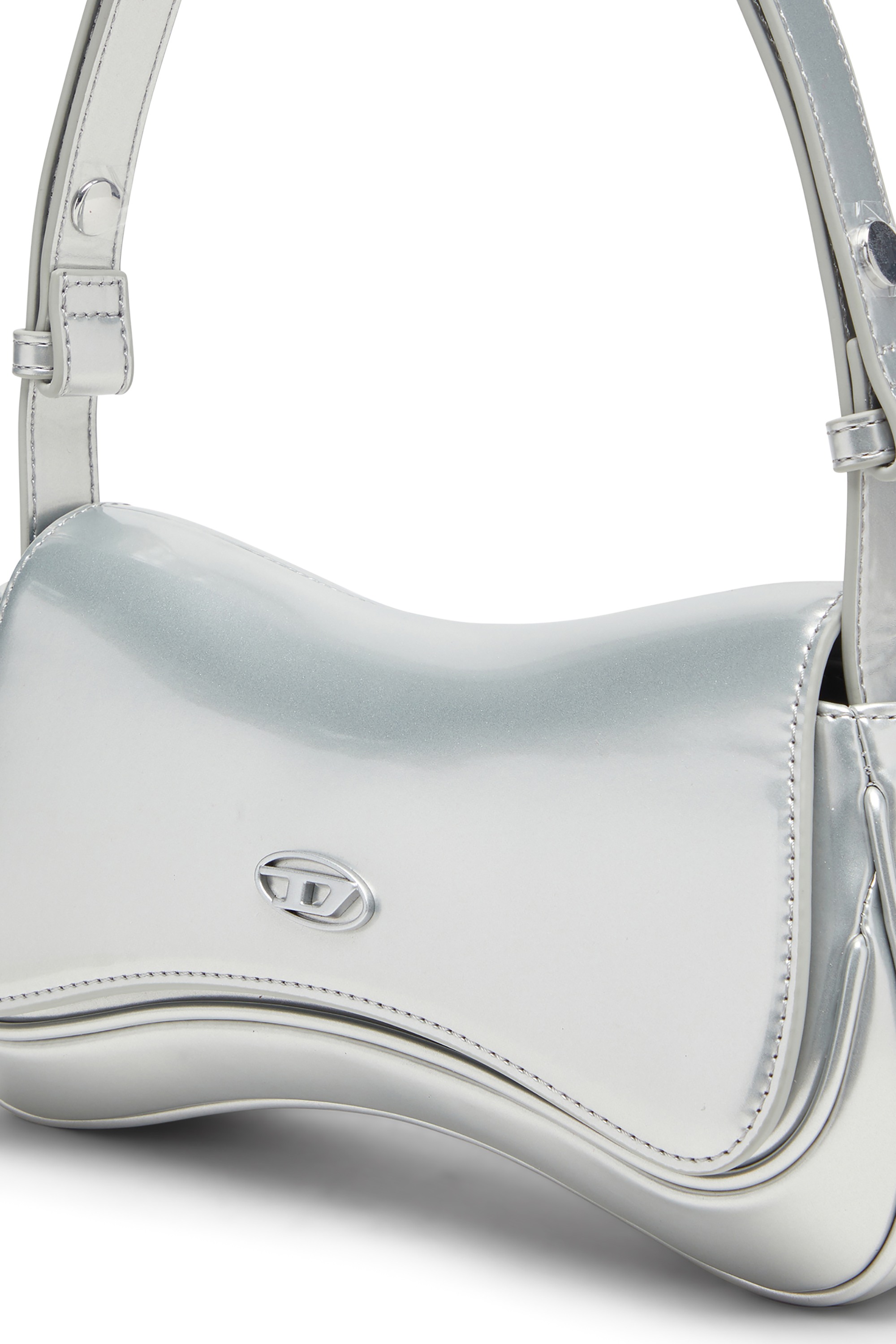 Silver Play-Clutch in metallic PU