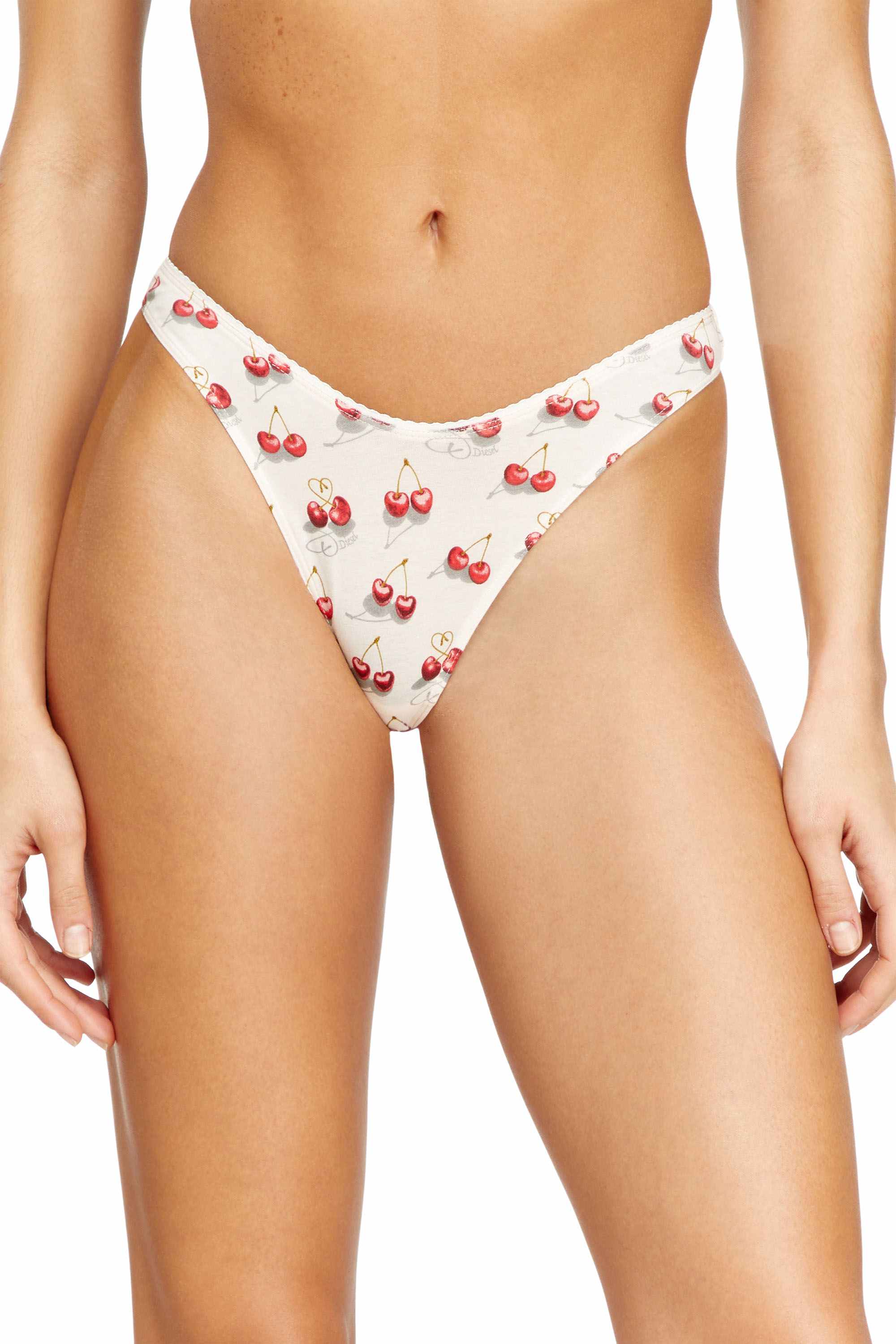 White 3-pack thongs with heart-cherry print