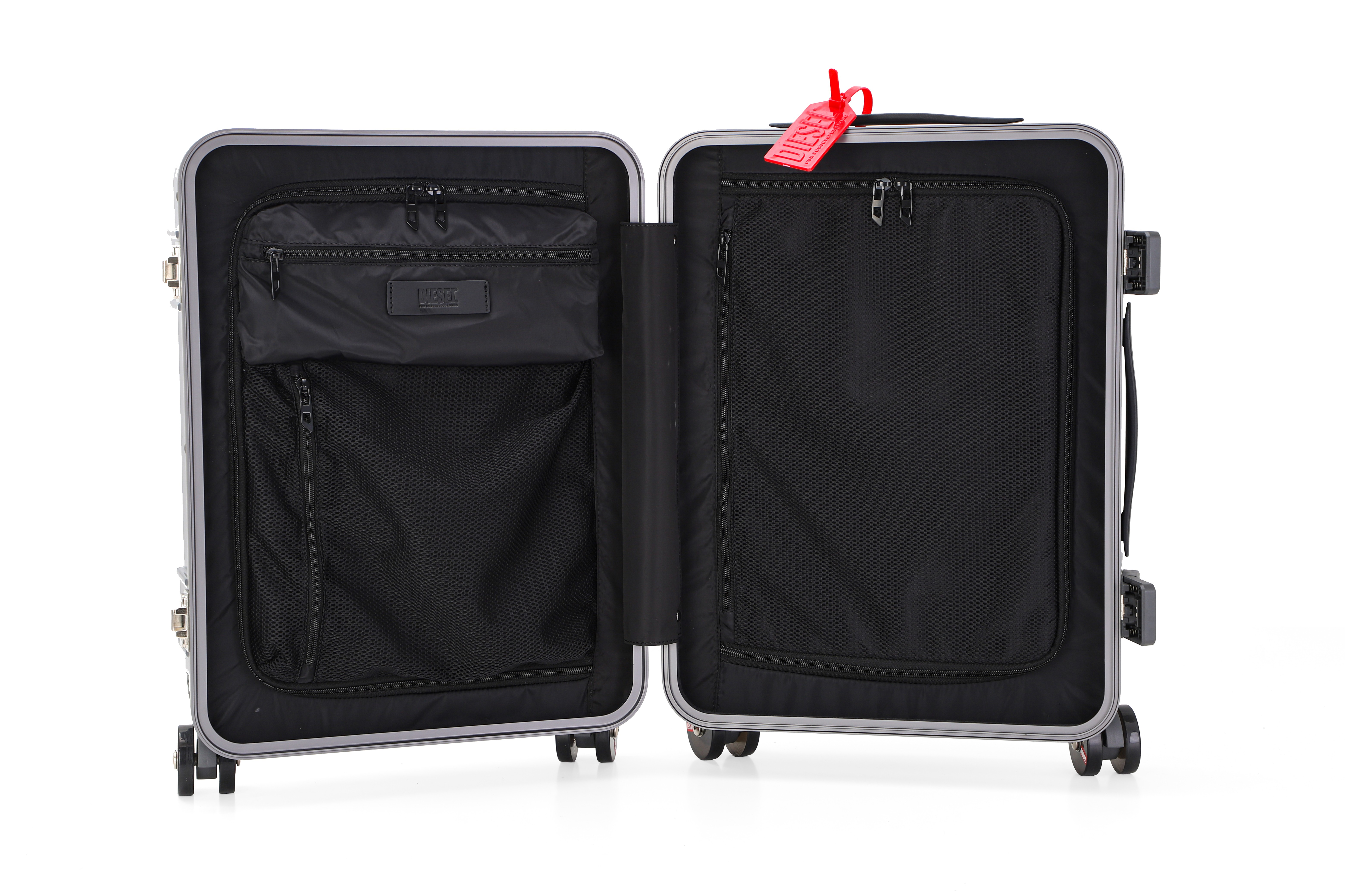 Rugged suitcase size M