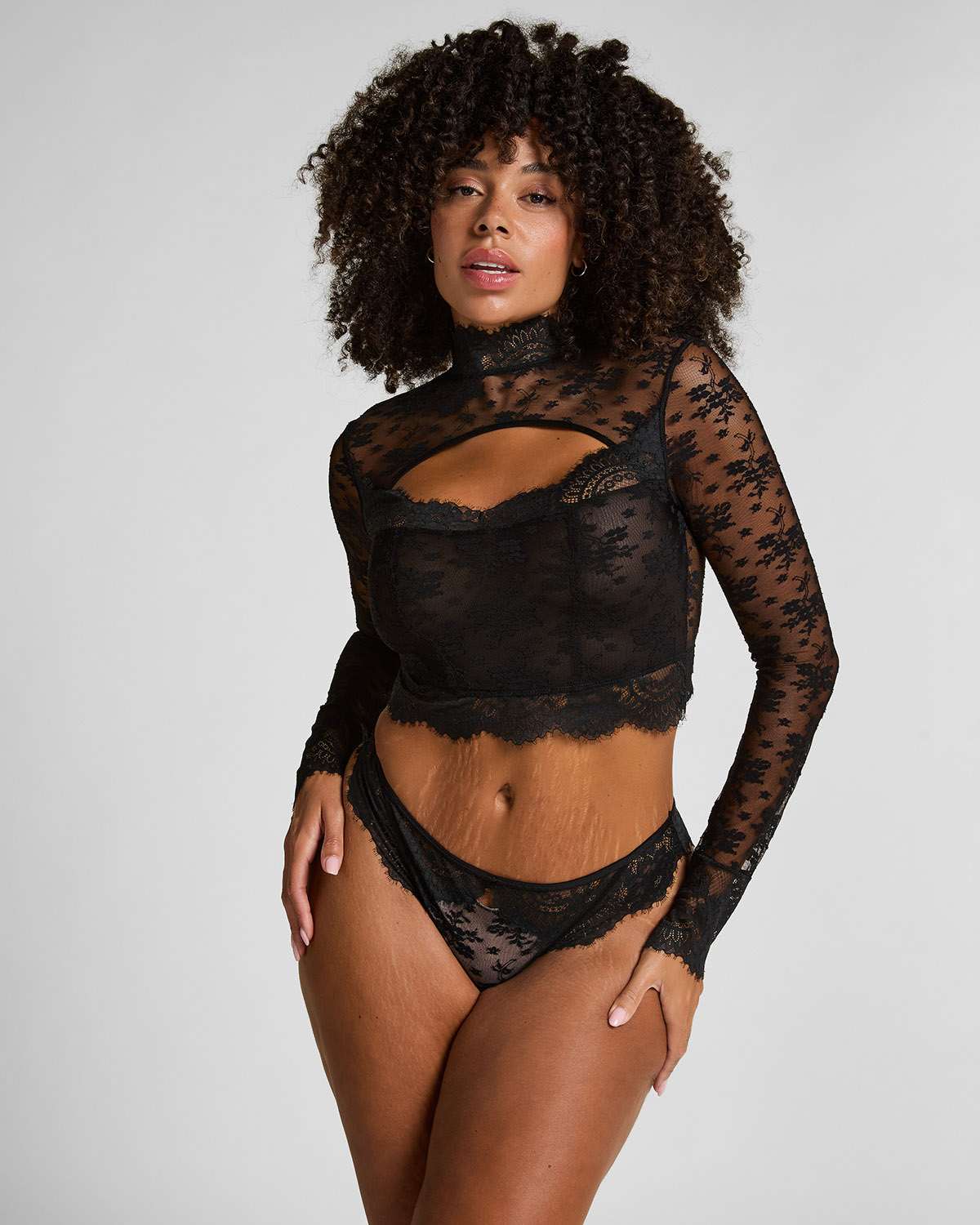 Black Lou  Bralette