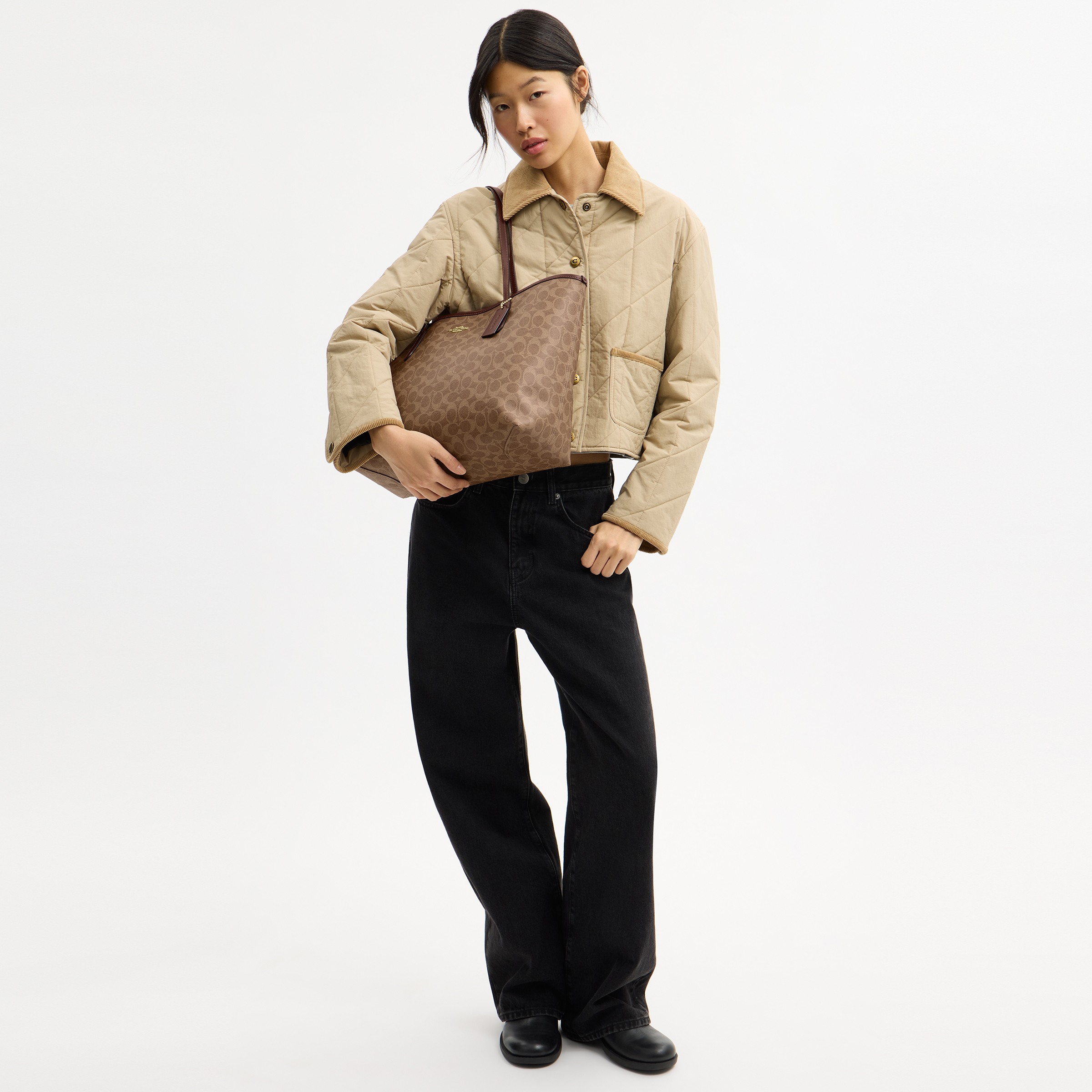 City Tote Bag In Signature Canvas