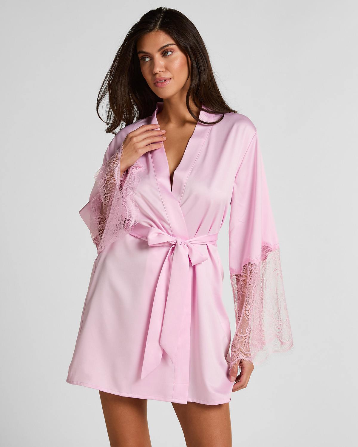 Satin kimono